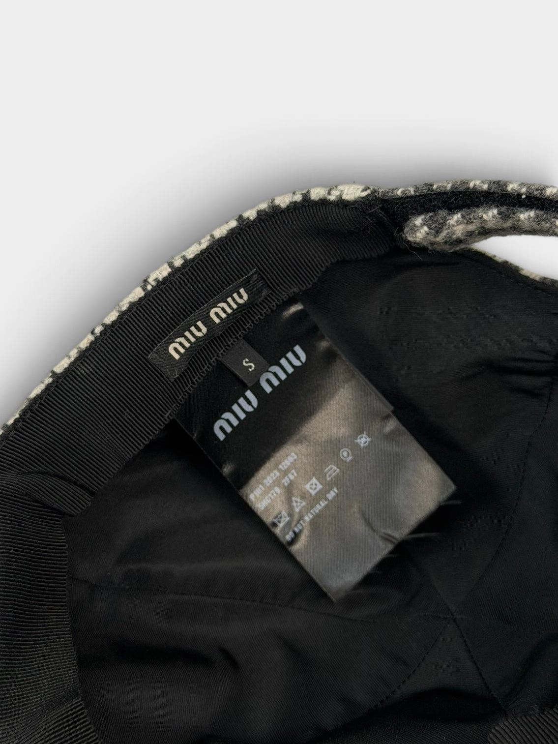 Miu Miu Virgin Wool Houndstooth Logo Embroidery Baseball Cap. Insured next day delivery . Verified by luxe cheshire