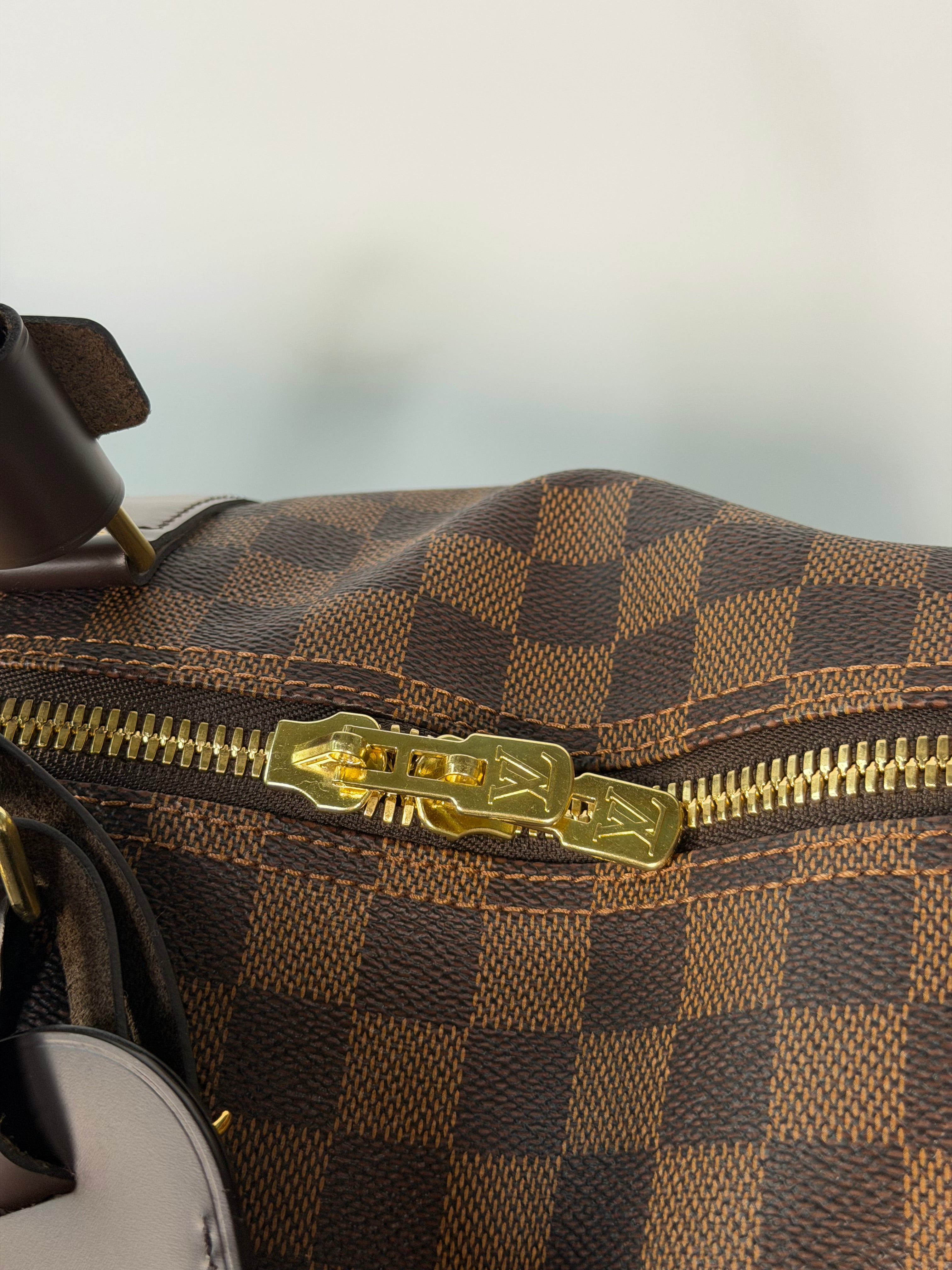 Louis Vuitton Keepall 55 In Damier Ebene Gold Hardware