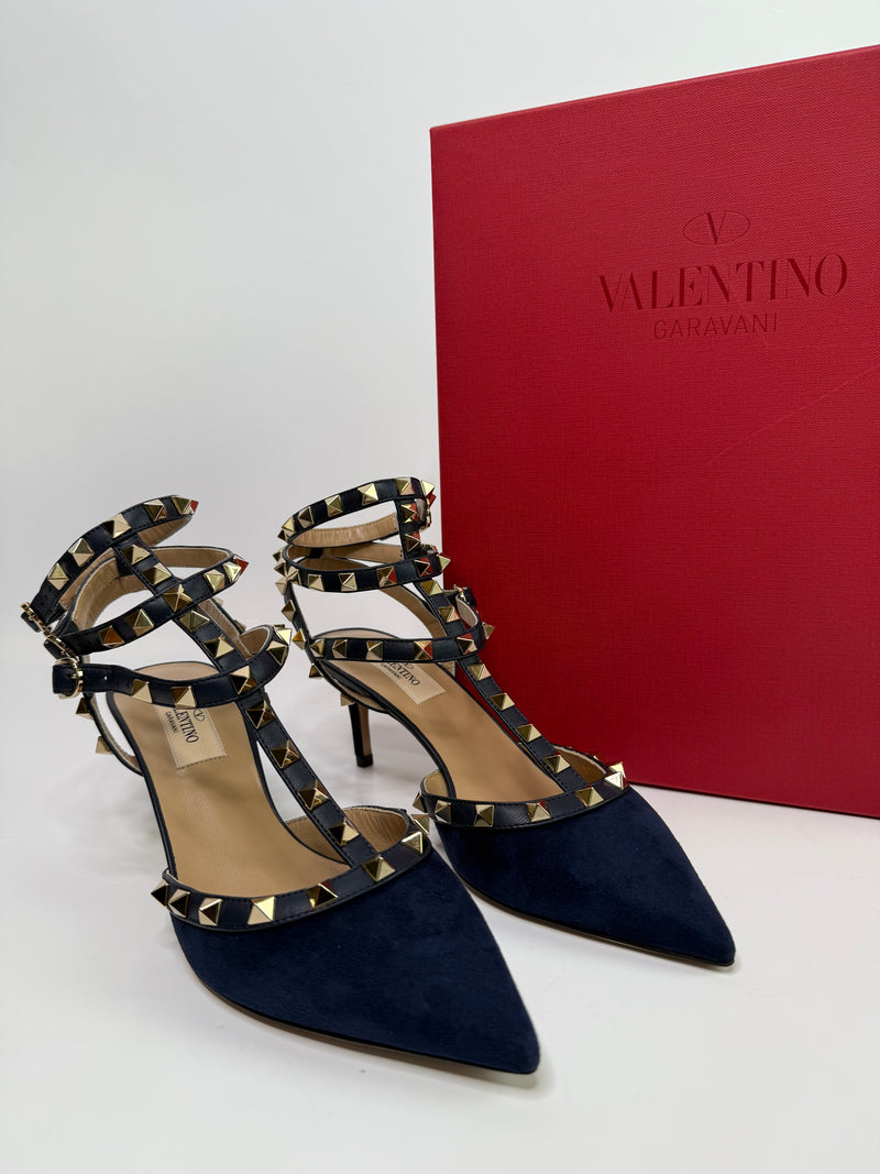 Valentino Garavani Rockstud Pumps (Size 37.5/UK4.5)