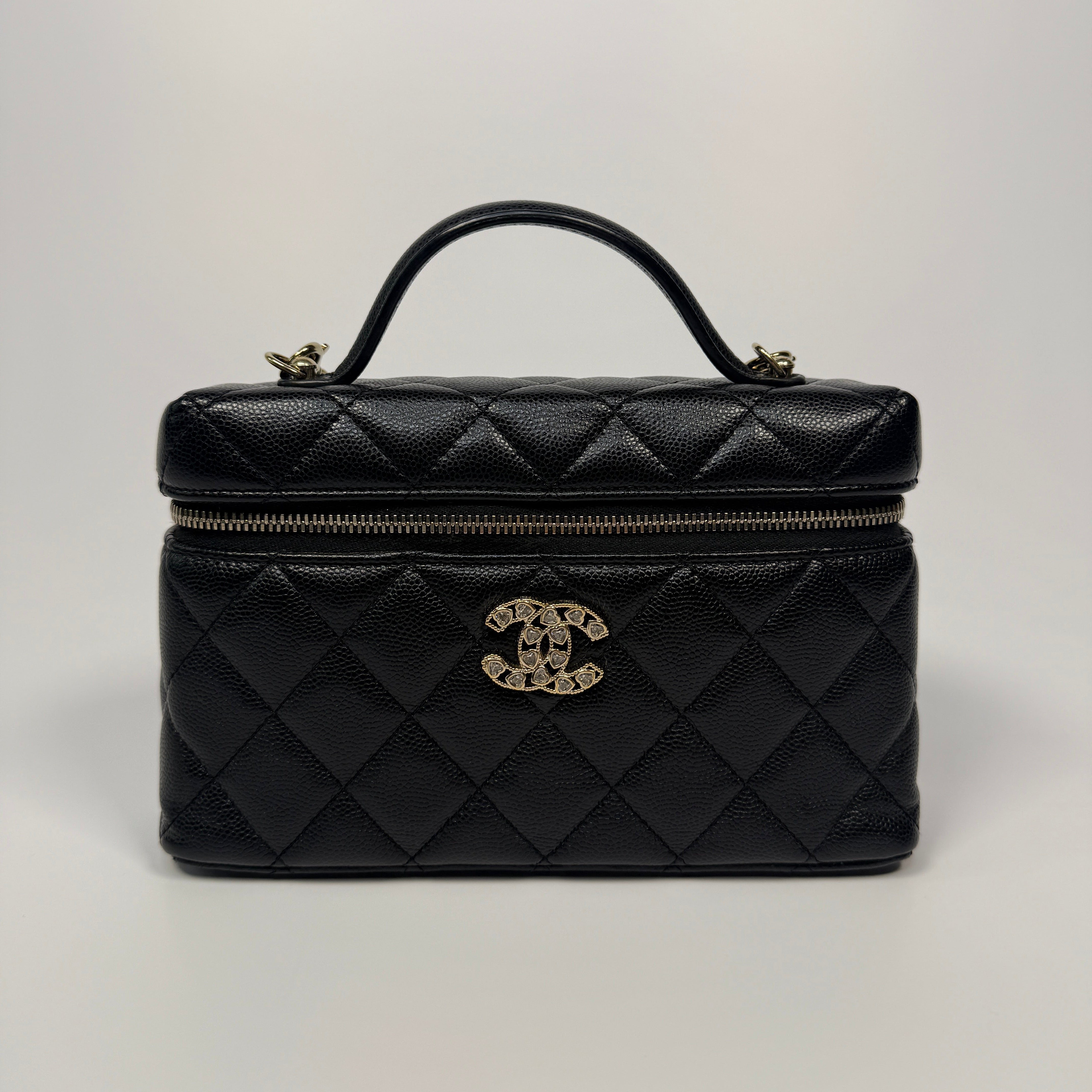 Chanel Flat Vanity In Black Caviar Leather With Gold Hardware Authentic and preloved in excellent condition. 