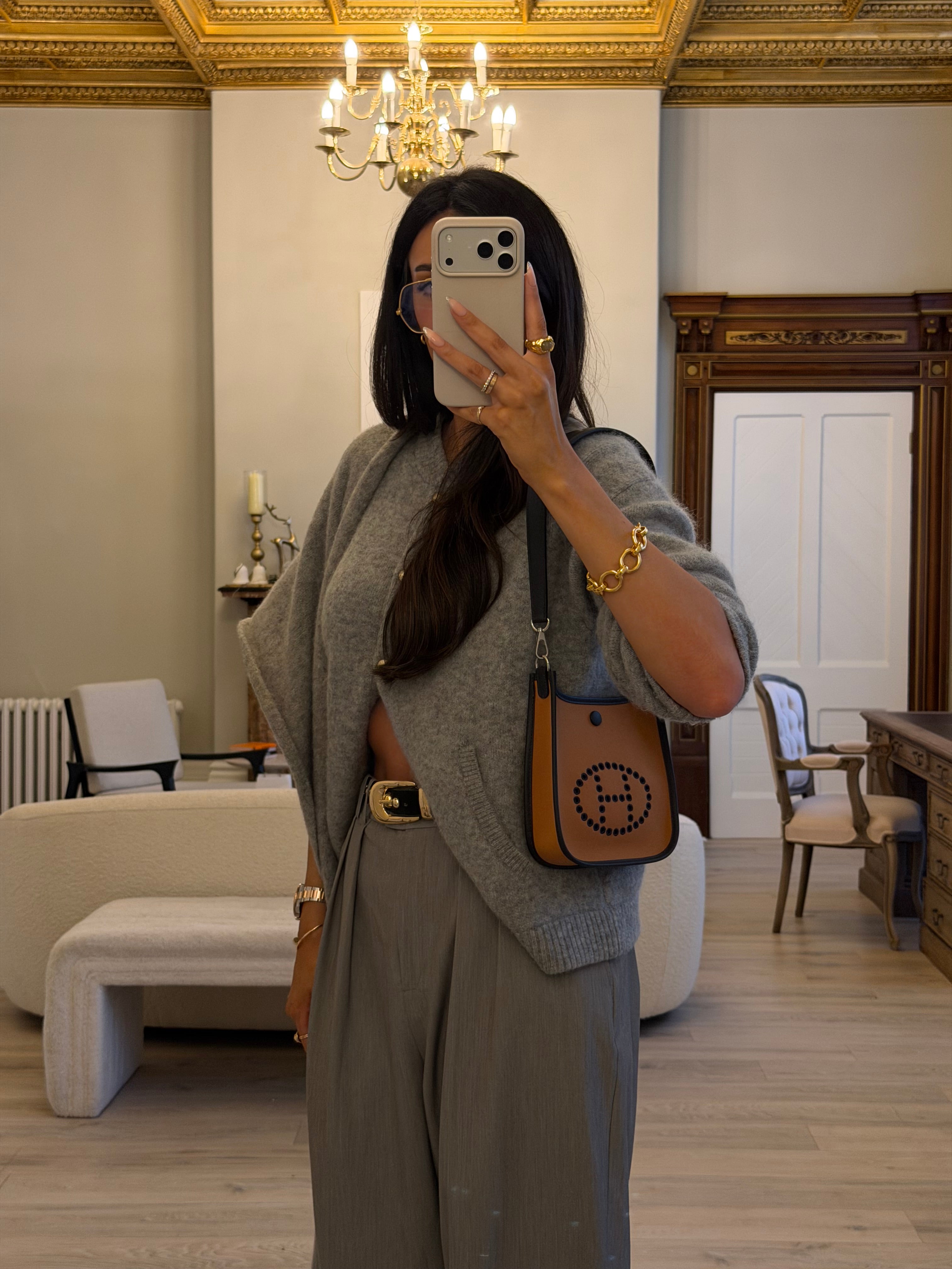 Hermès Evelyne TPM In Dune Cassis & Caban With Palladium hardware. Authentic and preloved. New condition.