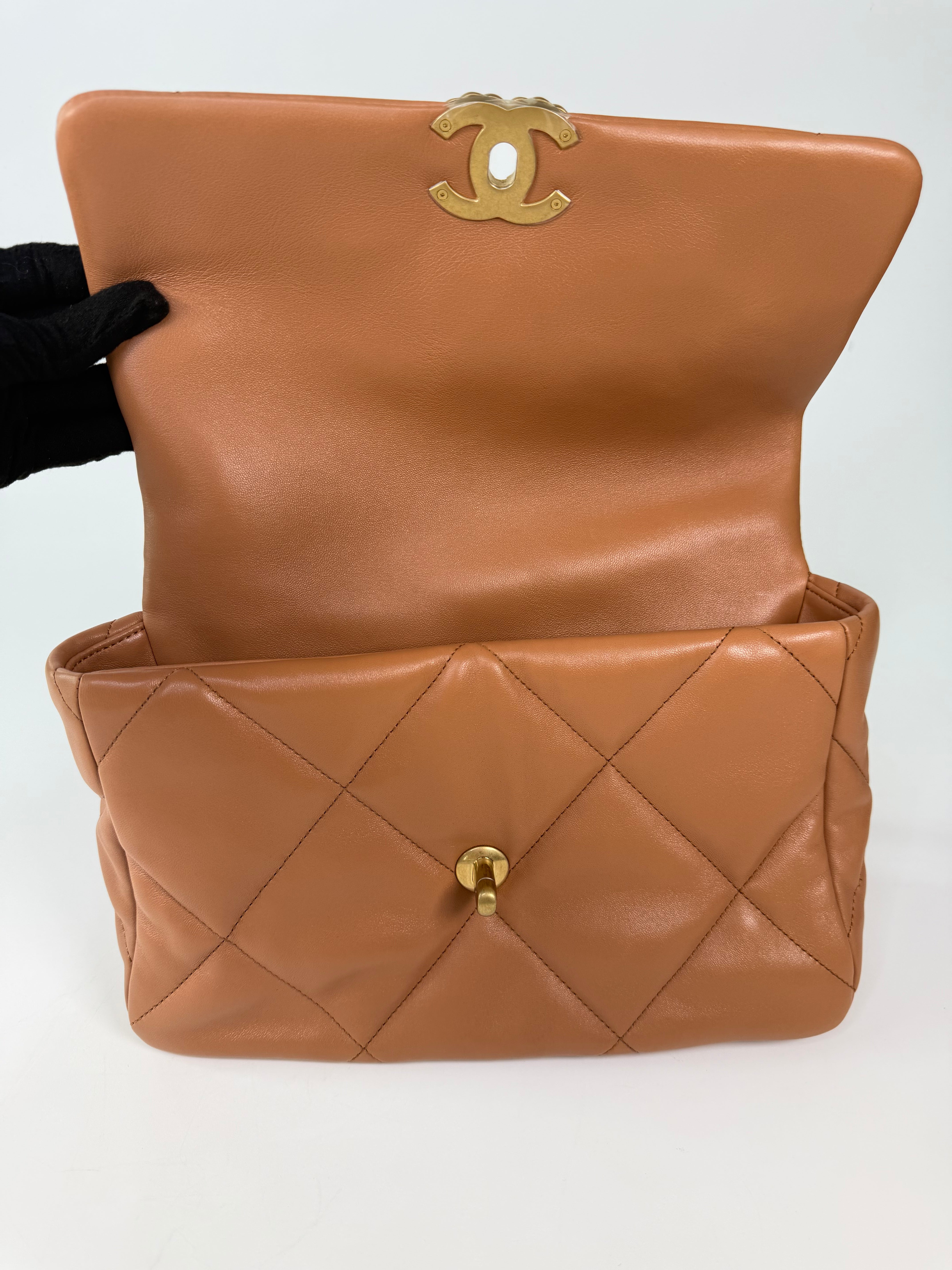 Chanel 19 Medium In Camel Lambskin Leather With Mixed Hardware in excellent condition 100% authentic and preloved