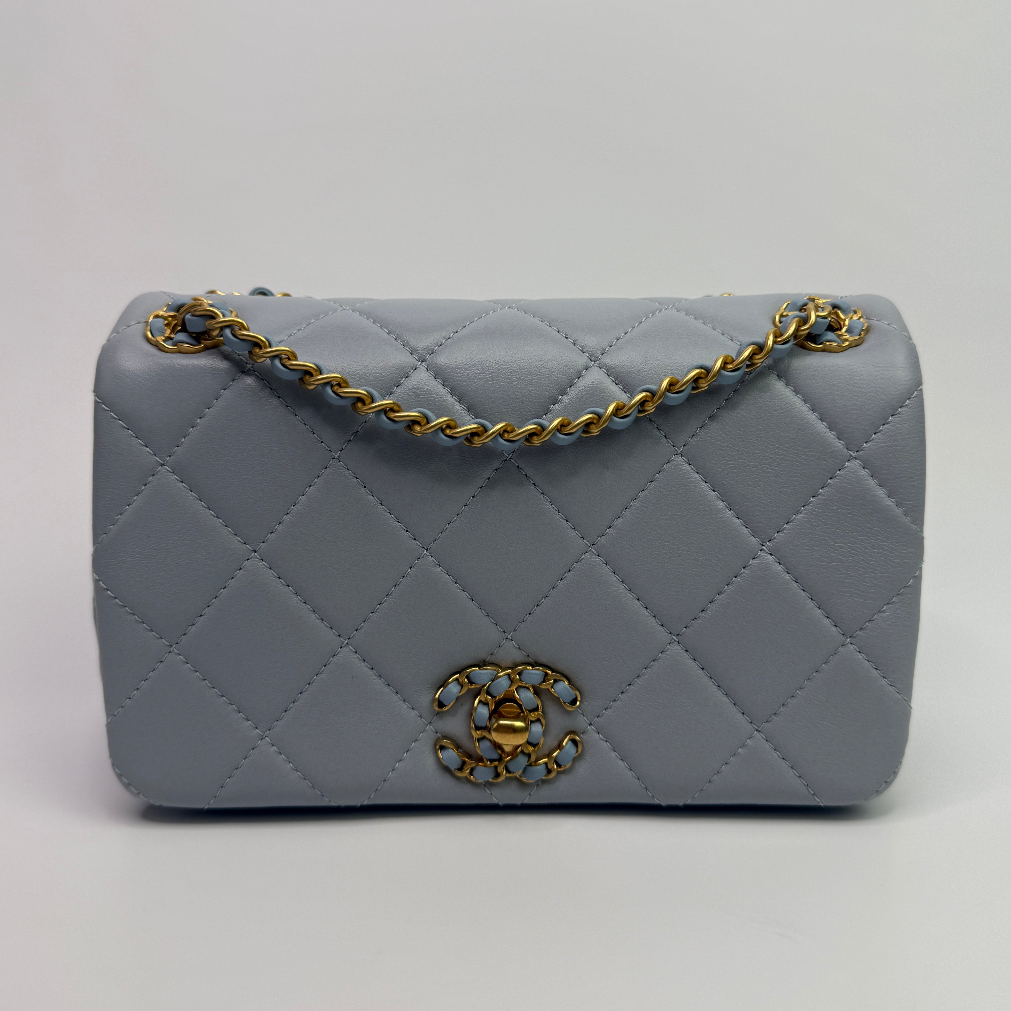 Chanel Seasonal Flap In Gris Clair Lambskin With GHW