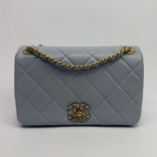 Chanel Seasonal Flap In Gris Clair Lambskin With GHW