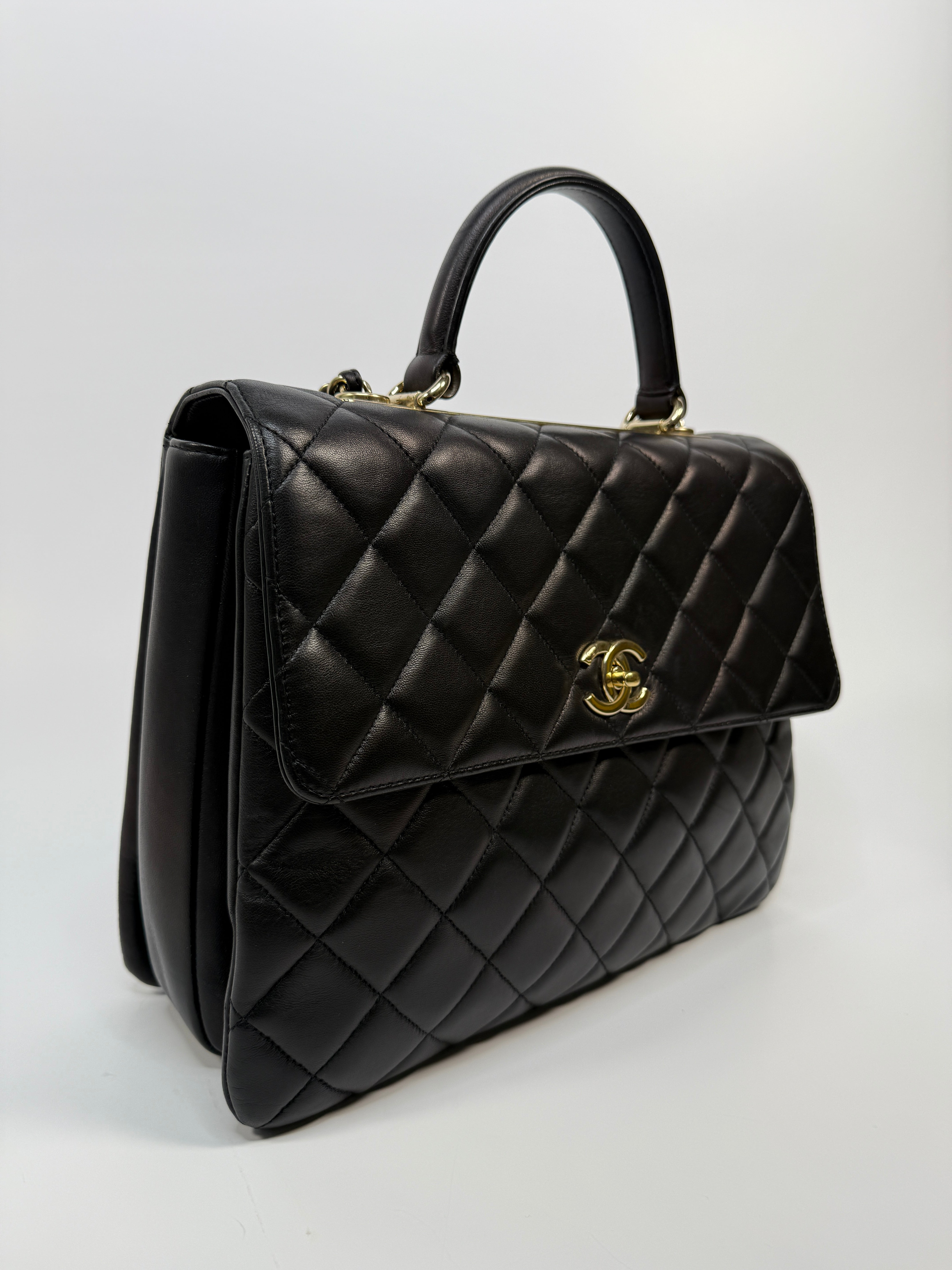 Chanel Large Trendy Top Handle Bag
Pre Loved & Authentic 