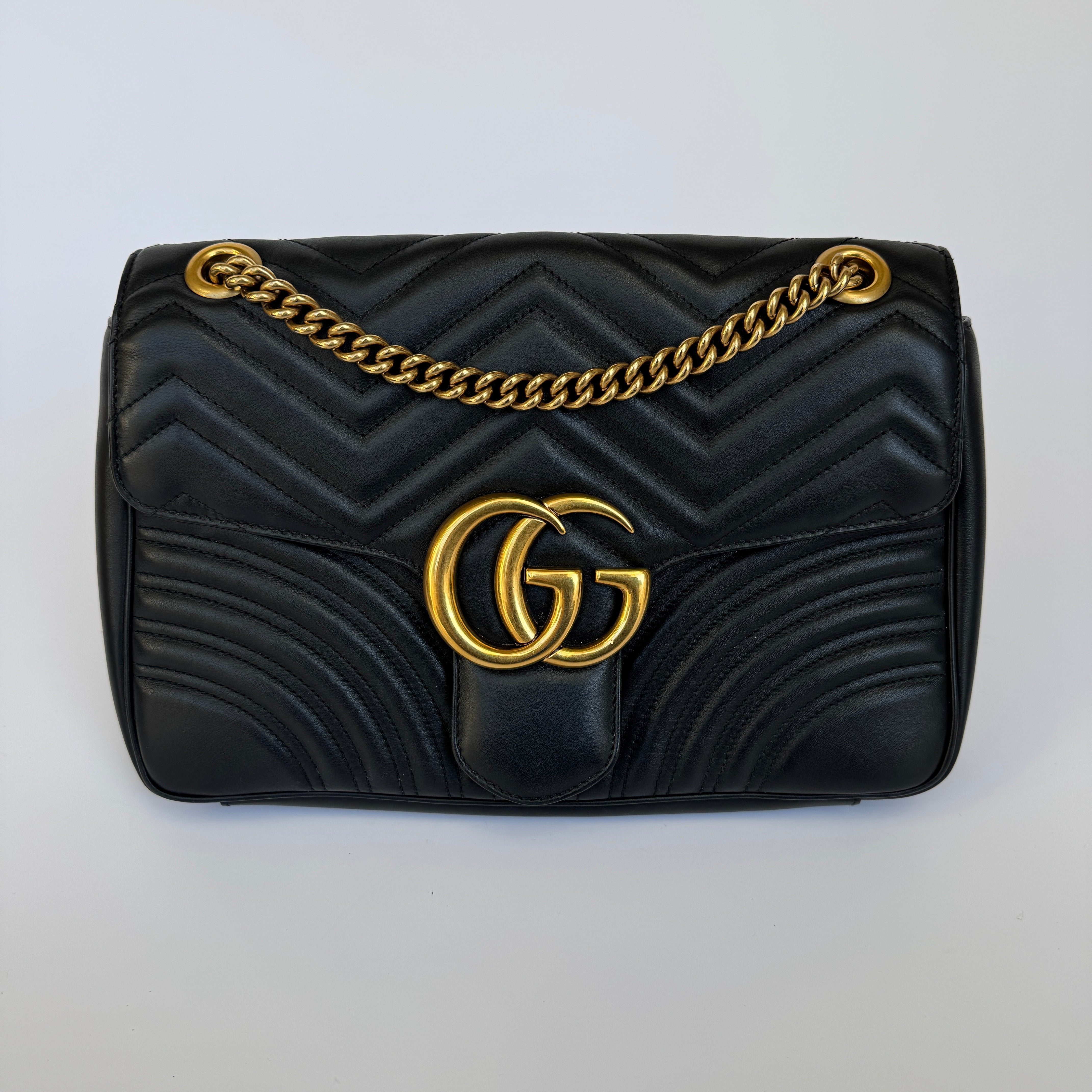 Gucci GG Medium Marmont Matelasse Shoulder Bag