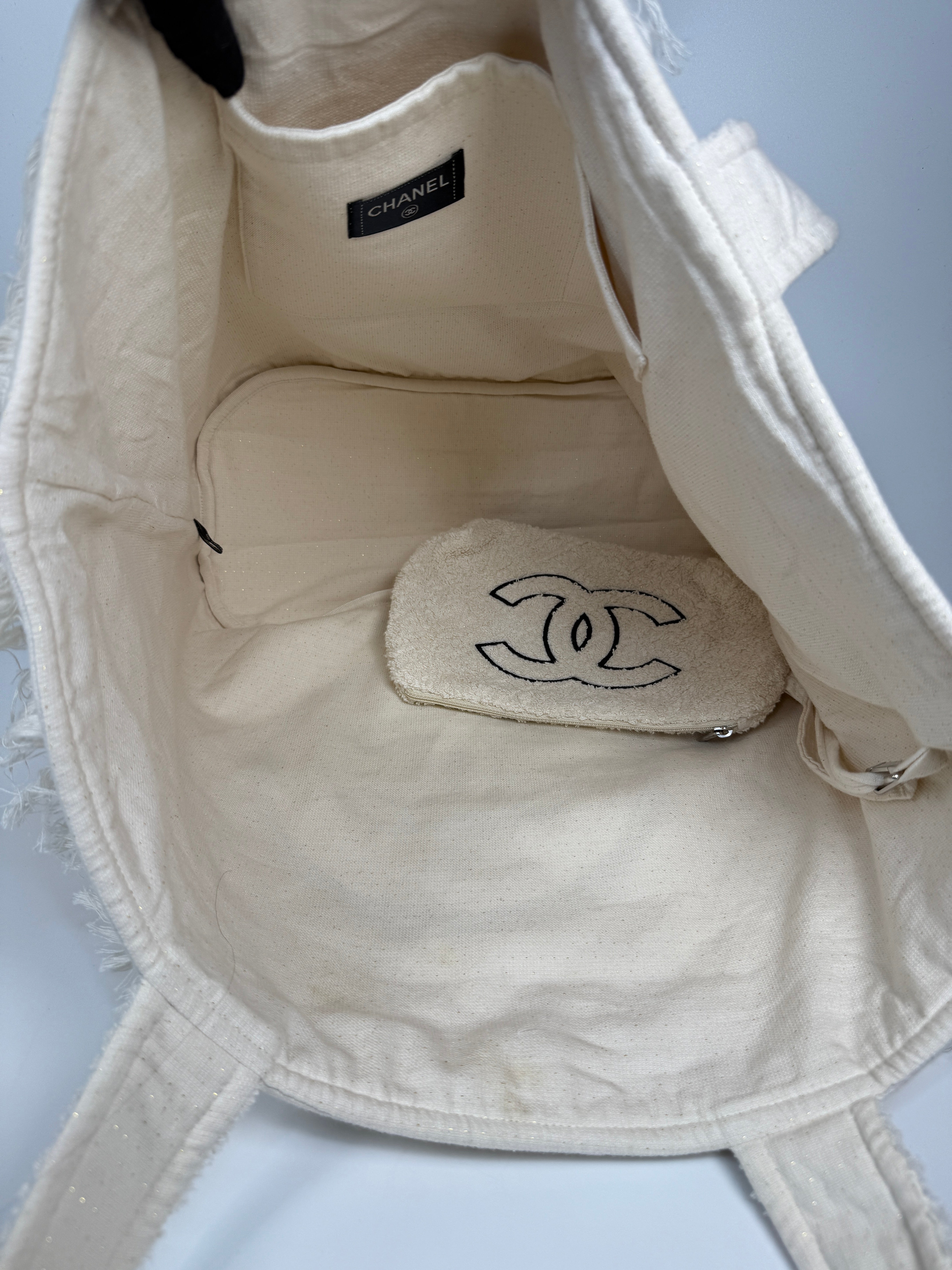 Chanel  Beach Bag In Cream Towelling
Authentic Pre Loved Verified by Luxe Cheshire Trusted Designer resale
