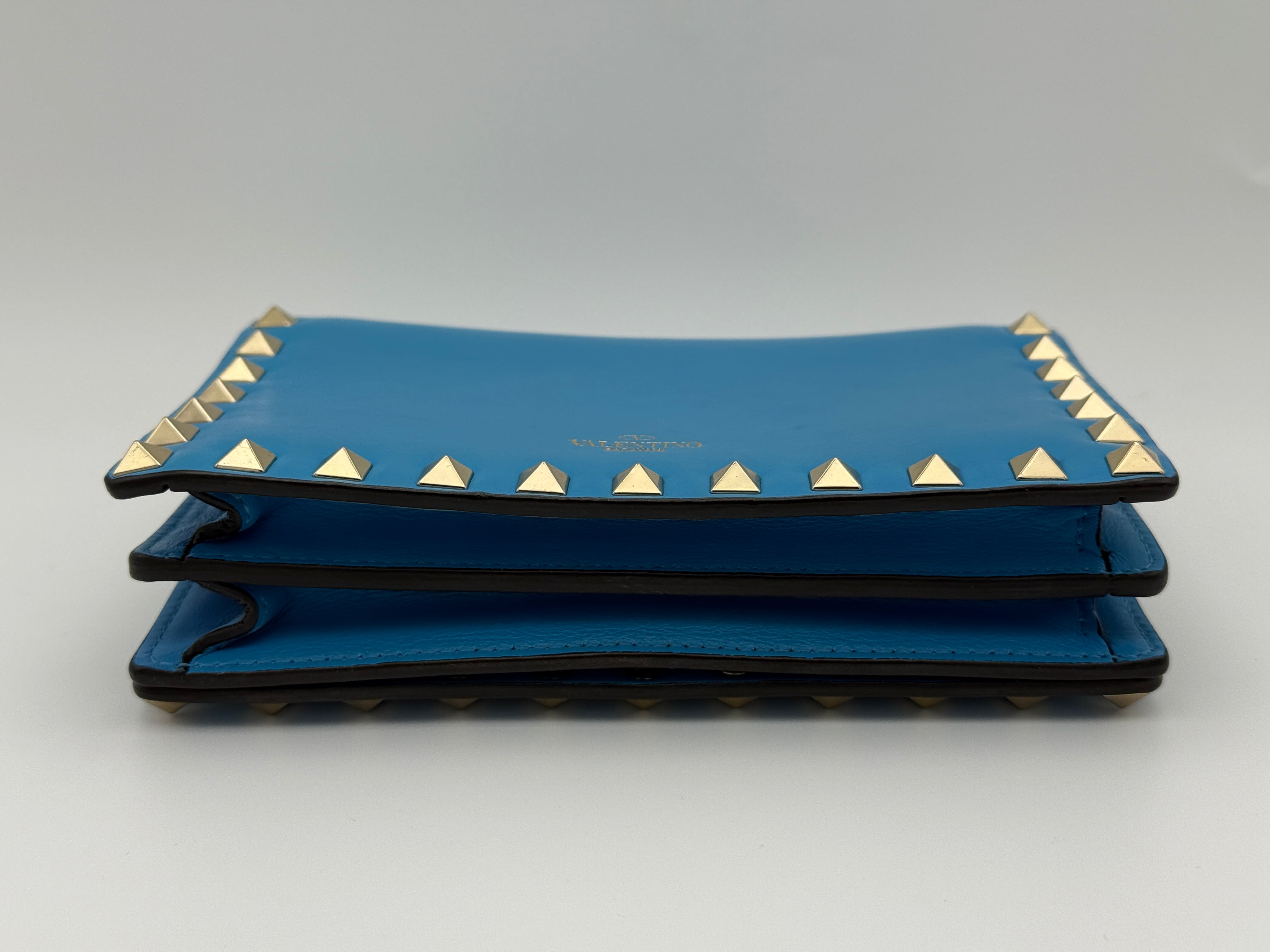 Valentino Rockstud Wallet On Chain