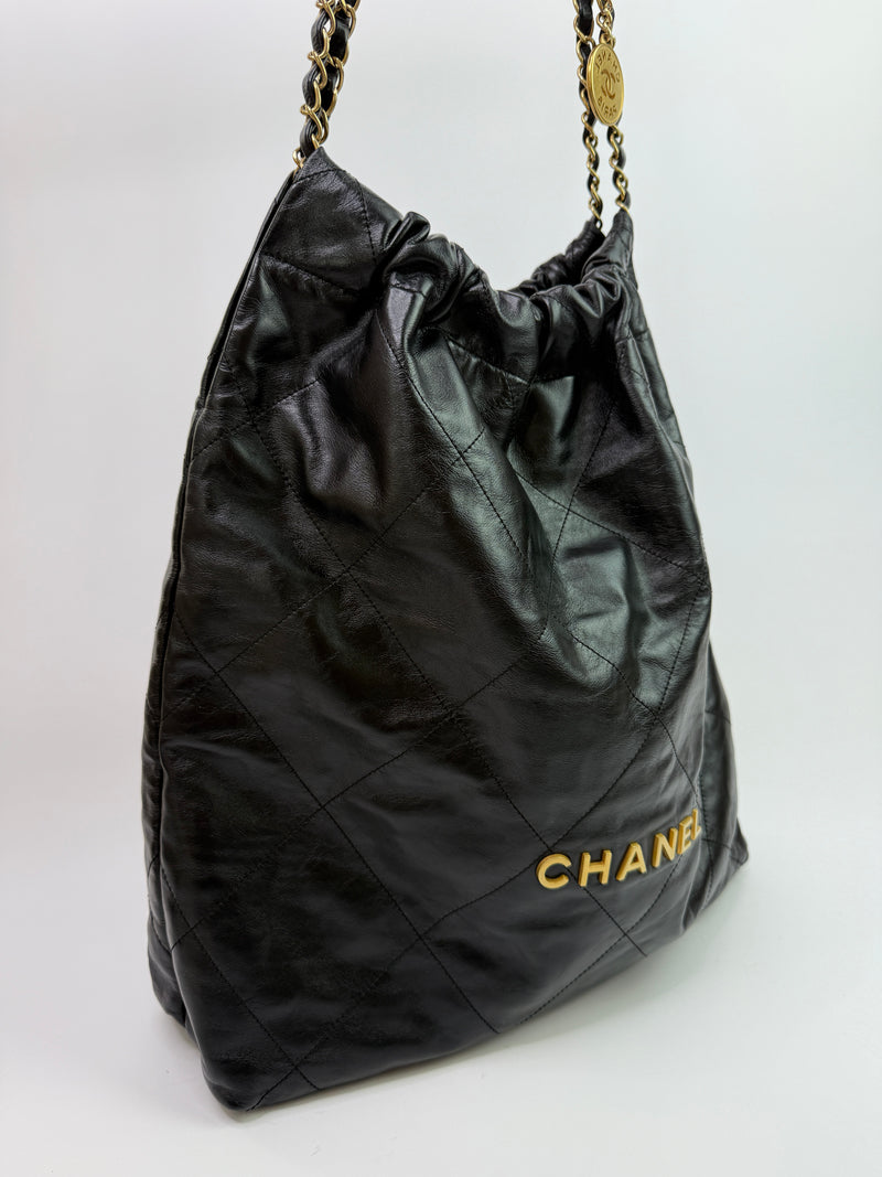 Chanel 22 Large In Black Calfskin Leather With GHW