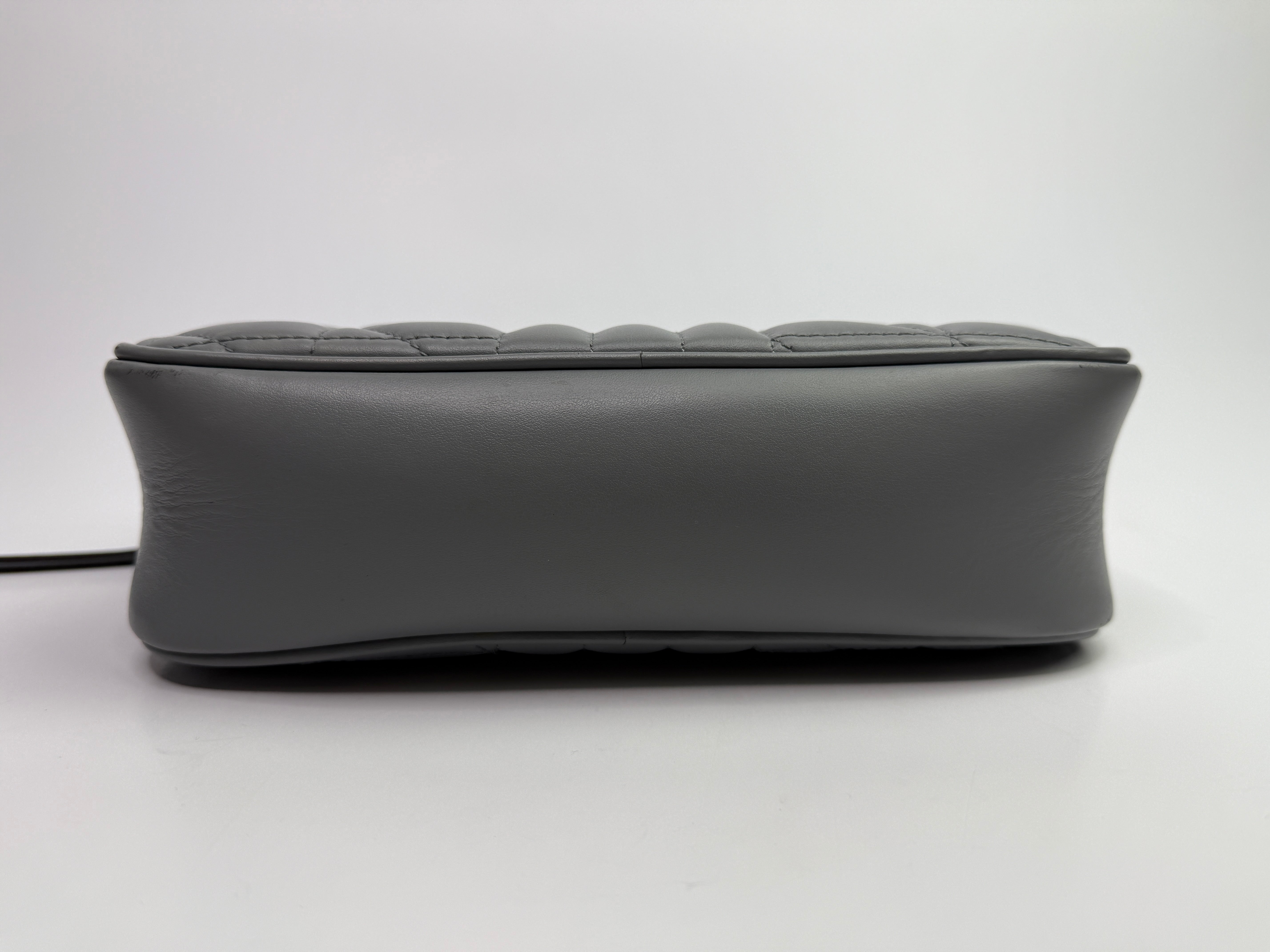 Gucci GG Marmont Matelasse Camera Bag