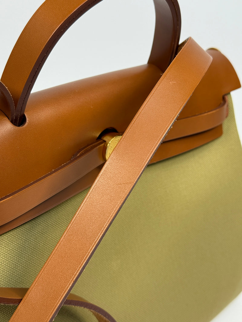 Hermès Herbag 31 Zip Retourne Poussiere / Fauve With GHW