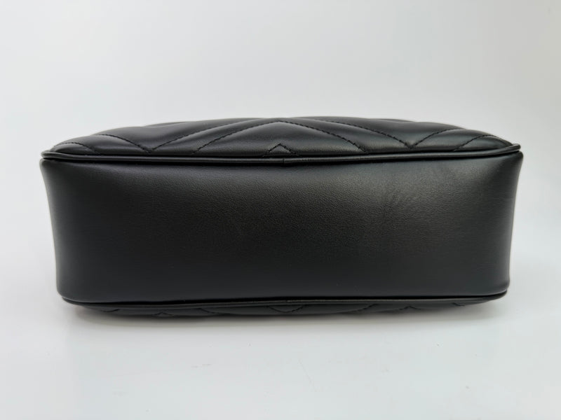 Gucci GG Marmont Small Matelasse Camera Bag