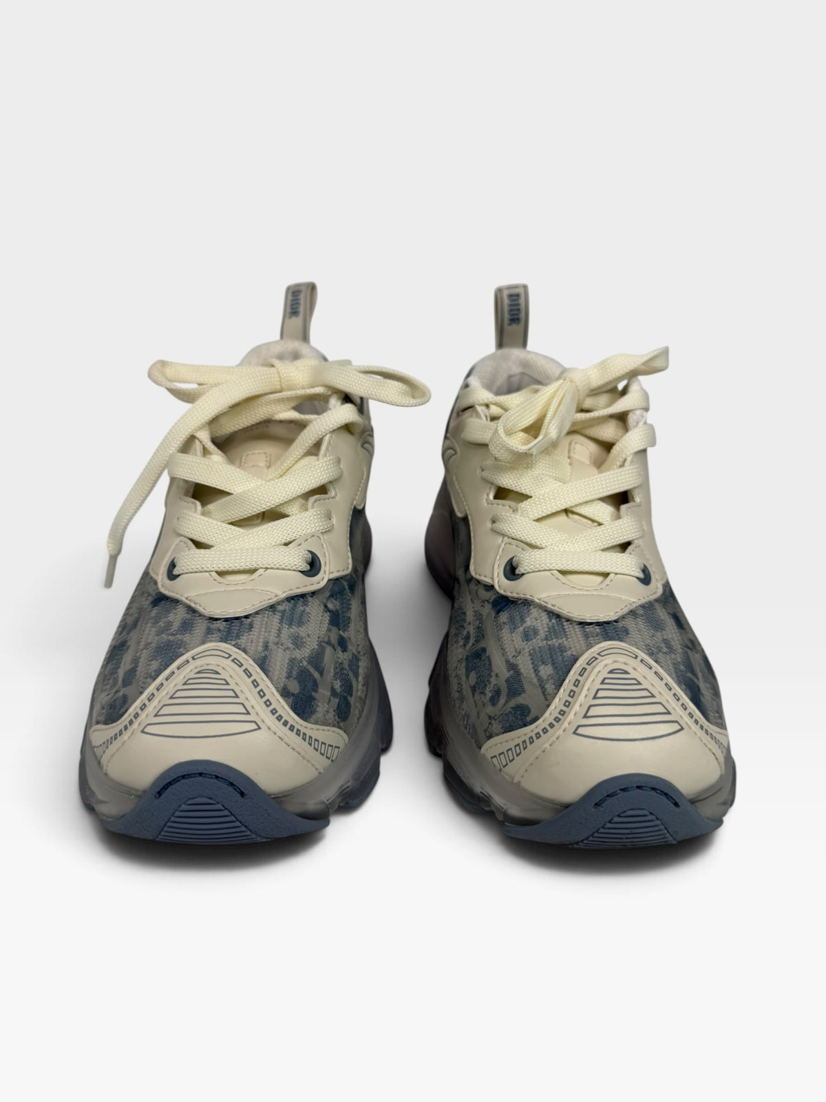 Christian Dior Vibe Sneakers In White & Chambray Blue Oblique (Size 36.5/UK3.5) 100% authentic and preloved in excellent condition