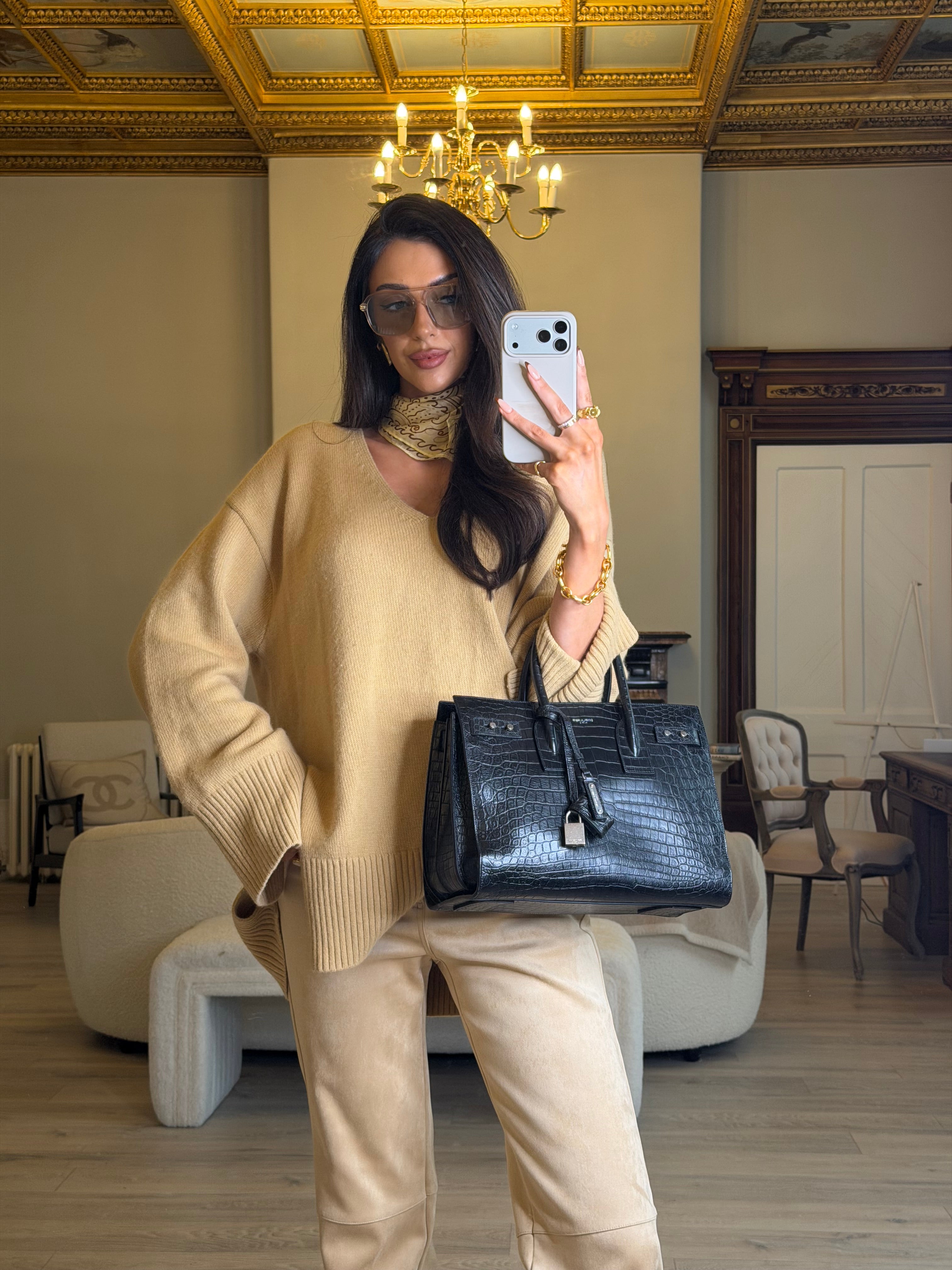 Saint Laurent Large Sac De Jour In Black Croc Embossed Leather With Silver hardware In excellent preloved condition Authentic and preloved.