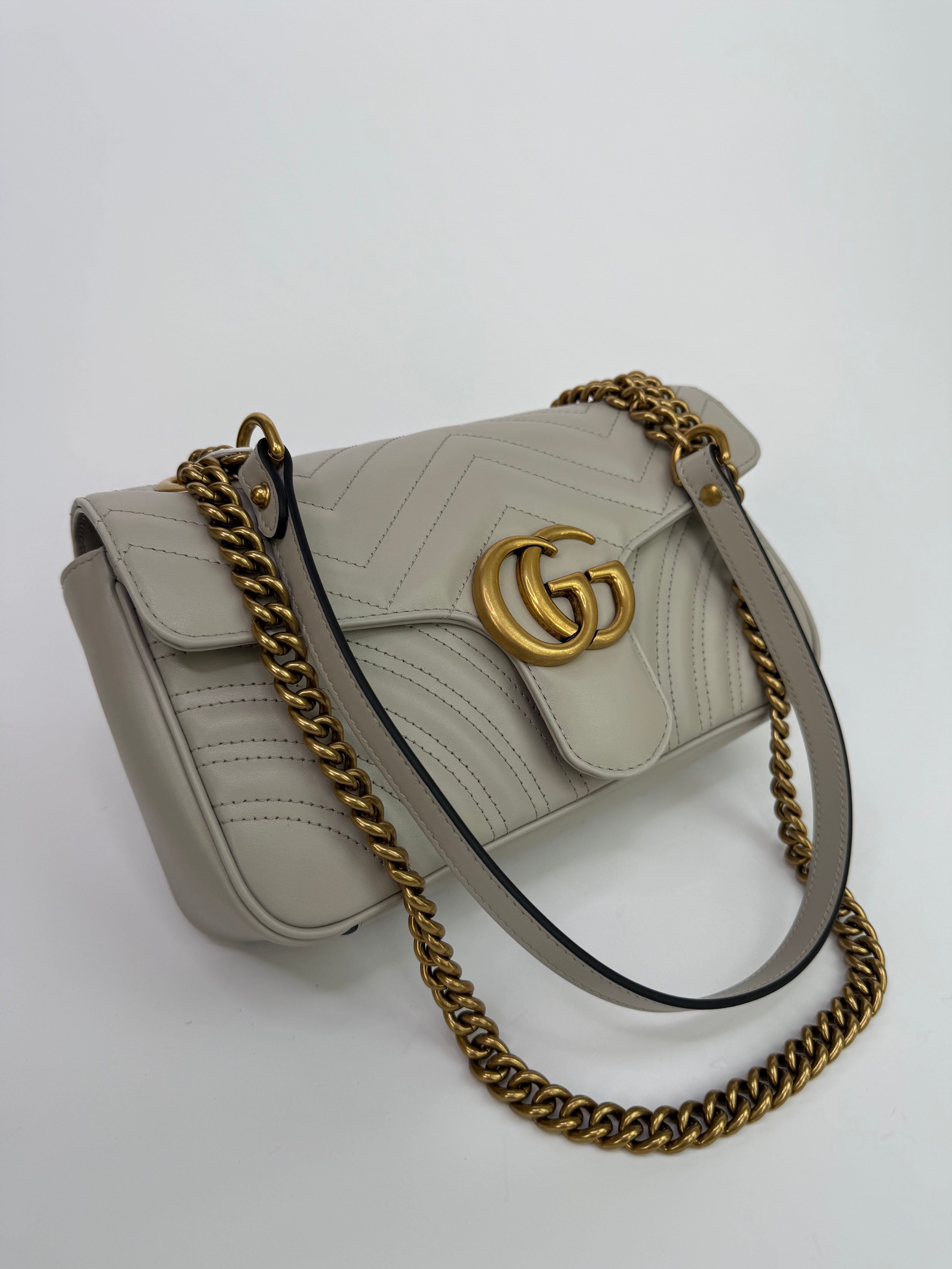 Gucci GG Medium Marmont Matelasse Shoulder Bag