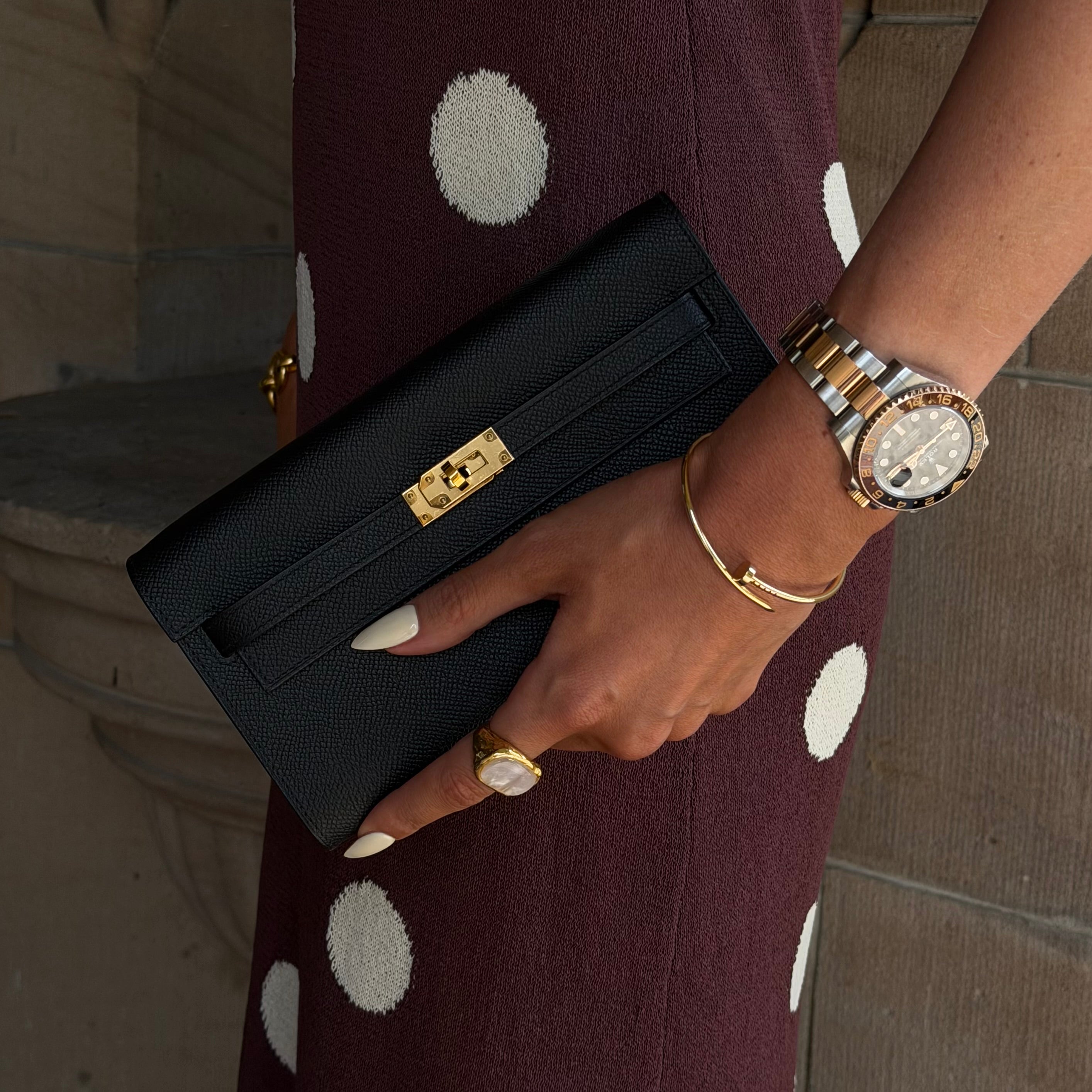 Hermès Kelly To Go In Black Epsom Leather With Gold Hardware