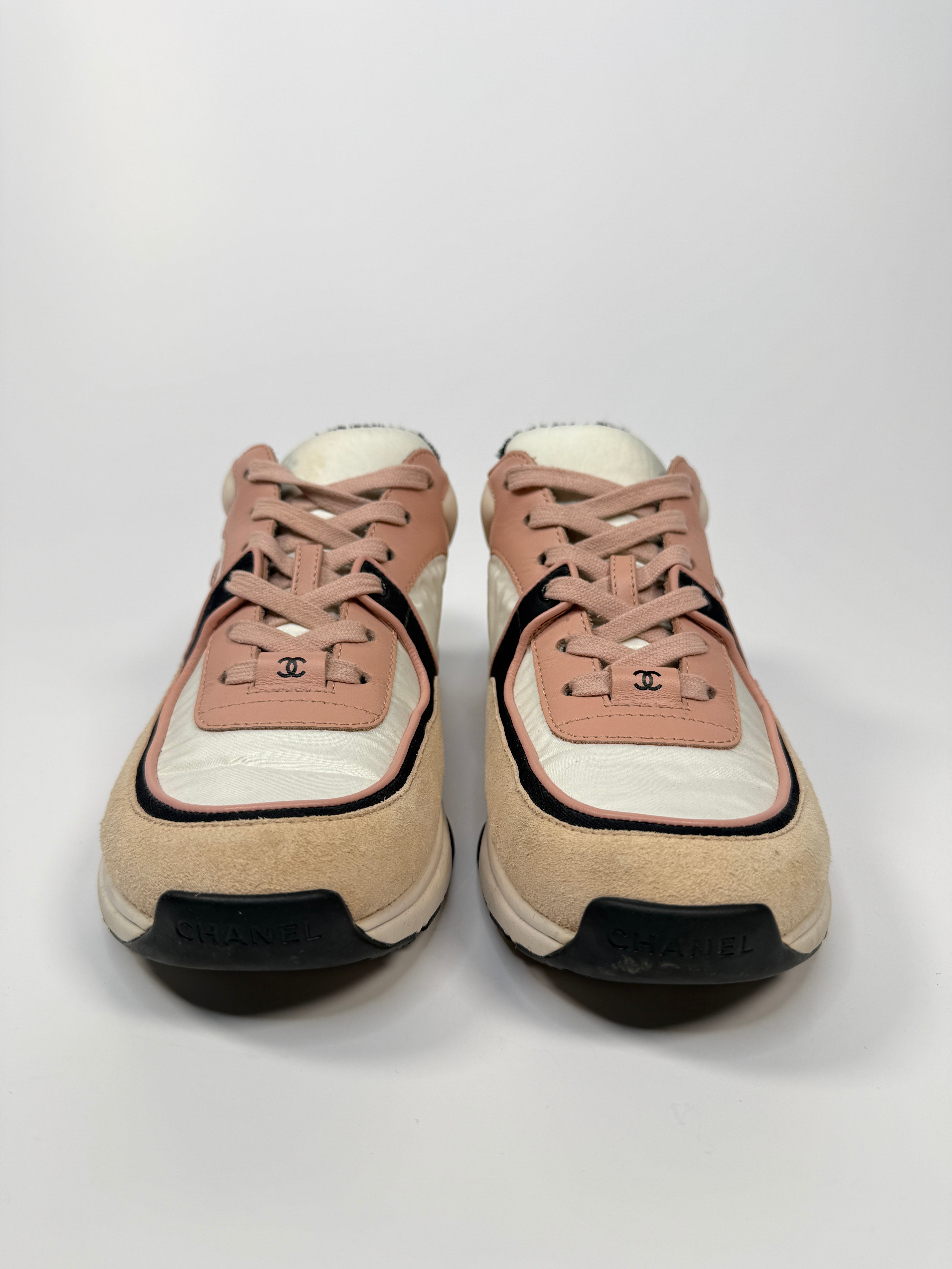 Chanel CC Logo Sneakers Pink and black (Size 40/UK7) Authentic and preloved. Excellent condition. 