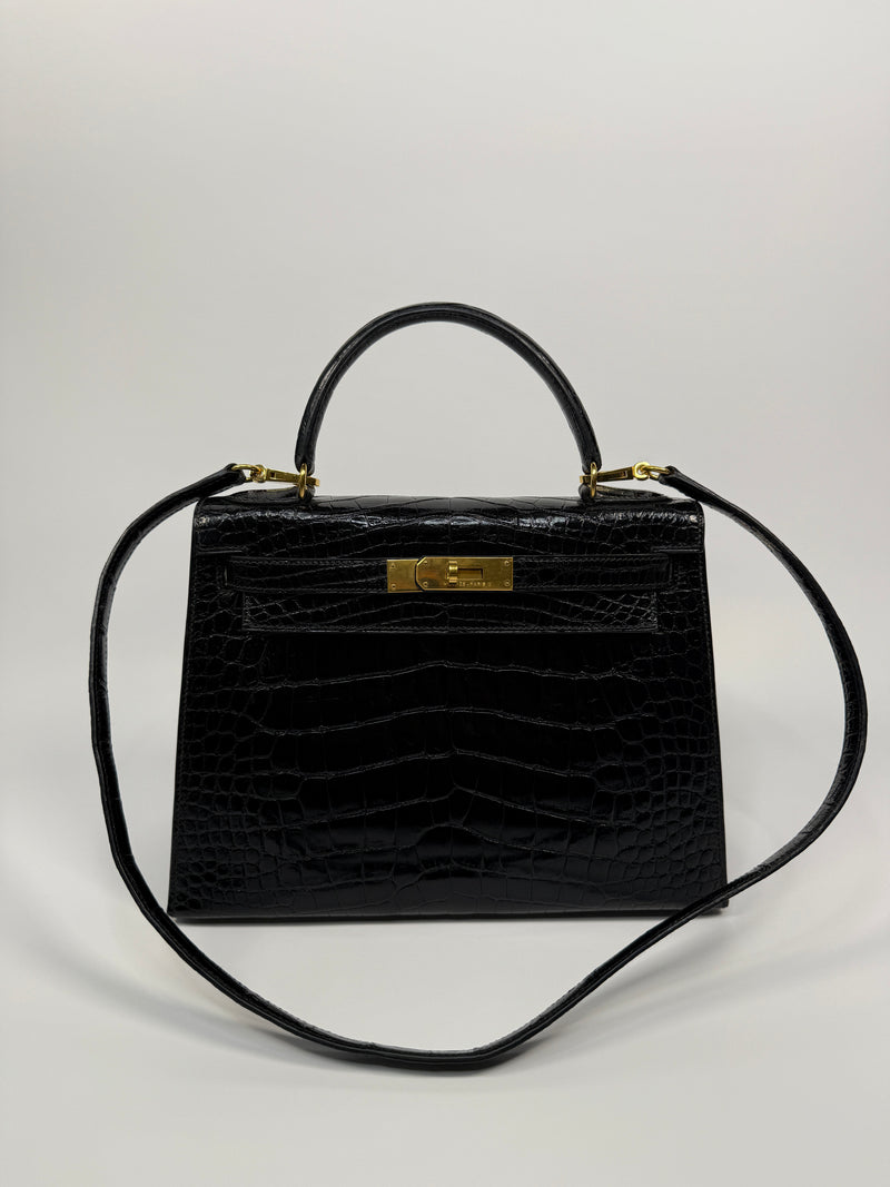 Hermès Vintage Kelly 28 In Shiny Black Crocodile With GHW