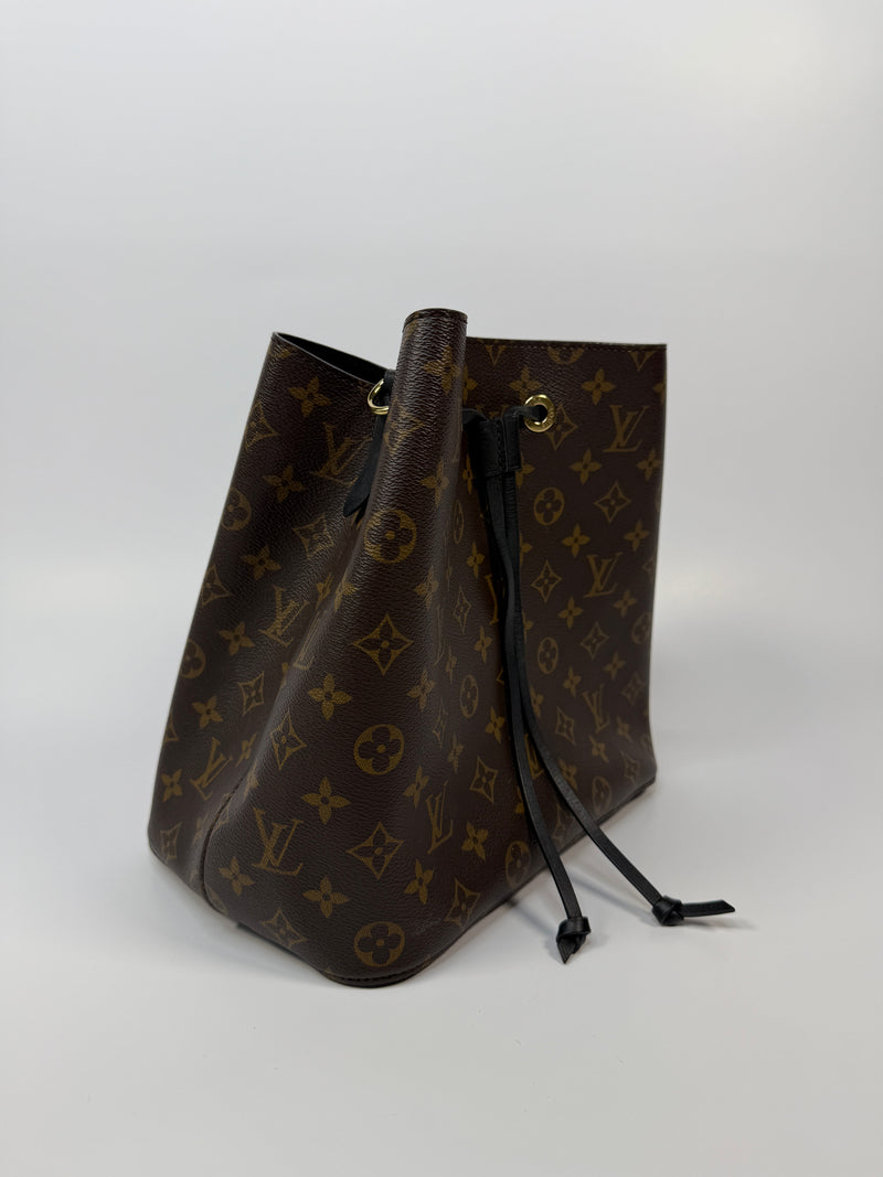 Louis Vuitton NéoNóe MM Bucket Bag