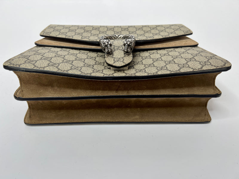Gucci Dionysus GG Medium Shoulder Bag