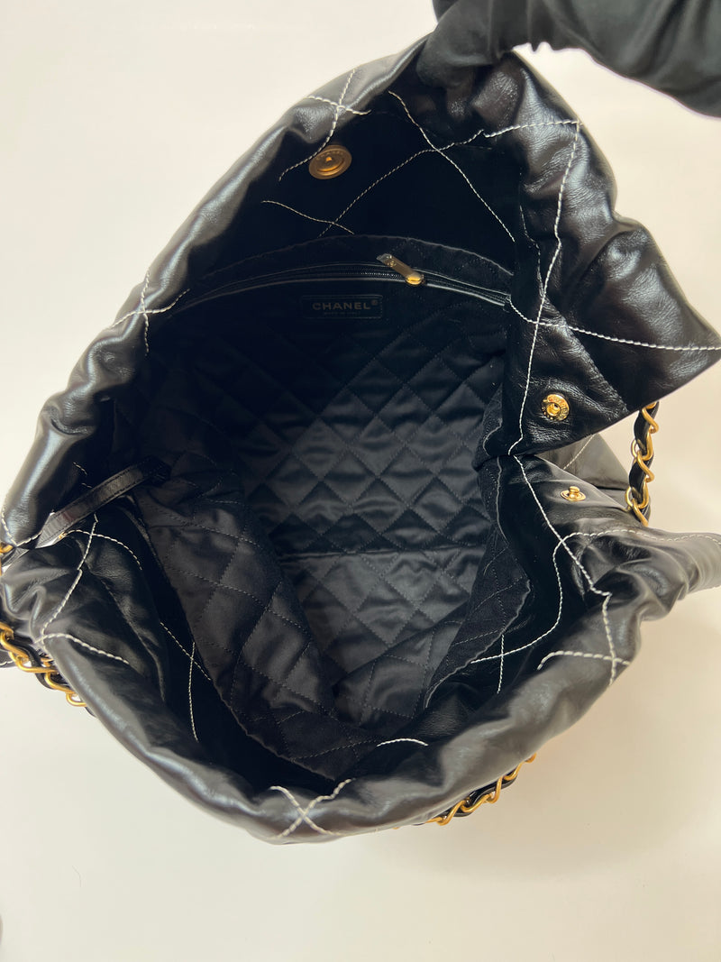 Chanel 22 Hobo Handbag