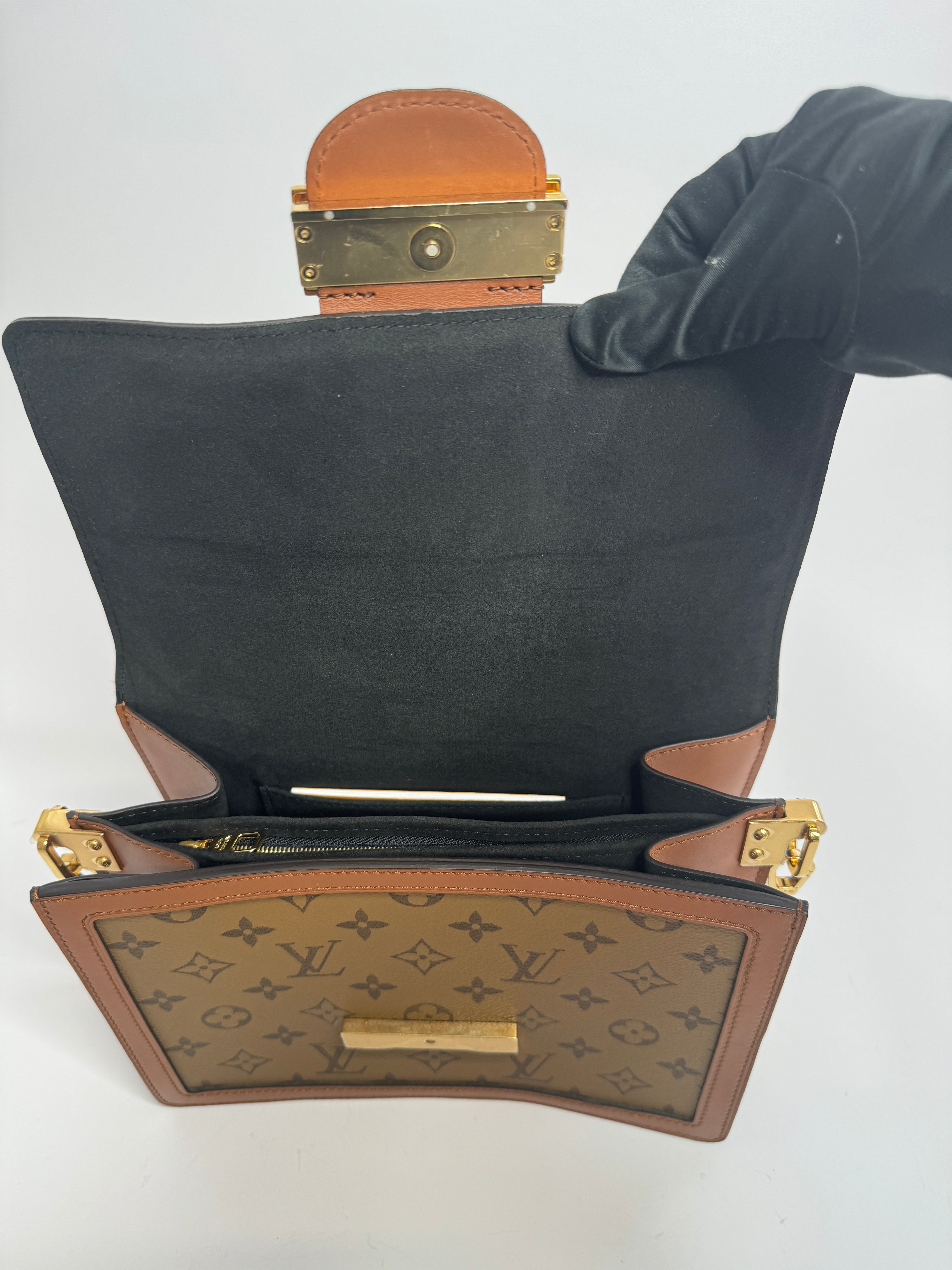 Authentic pre-loved Louis Vuitton Dauphine MM Bag. New & Unused.