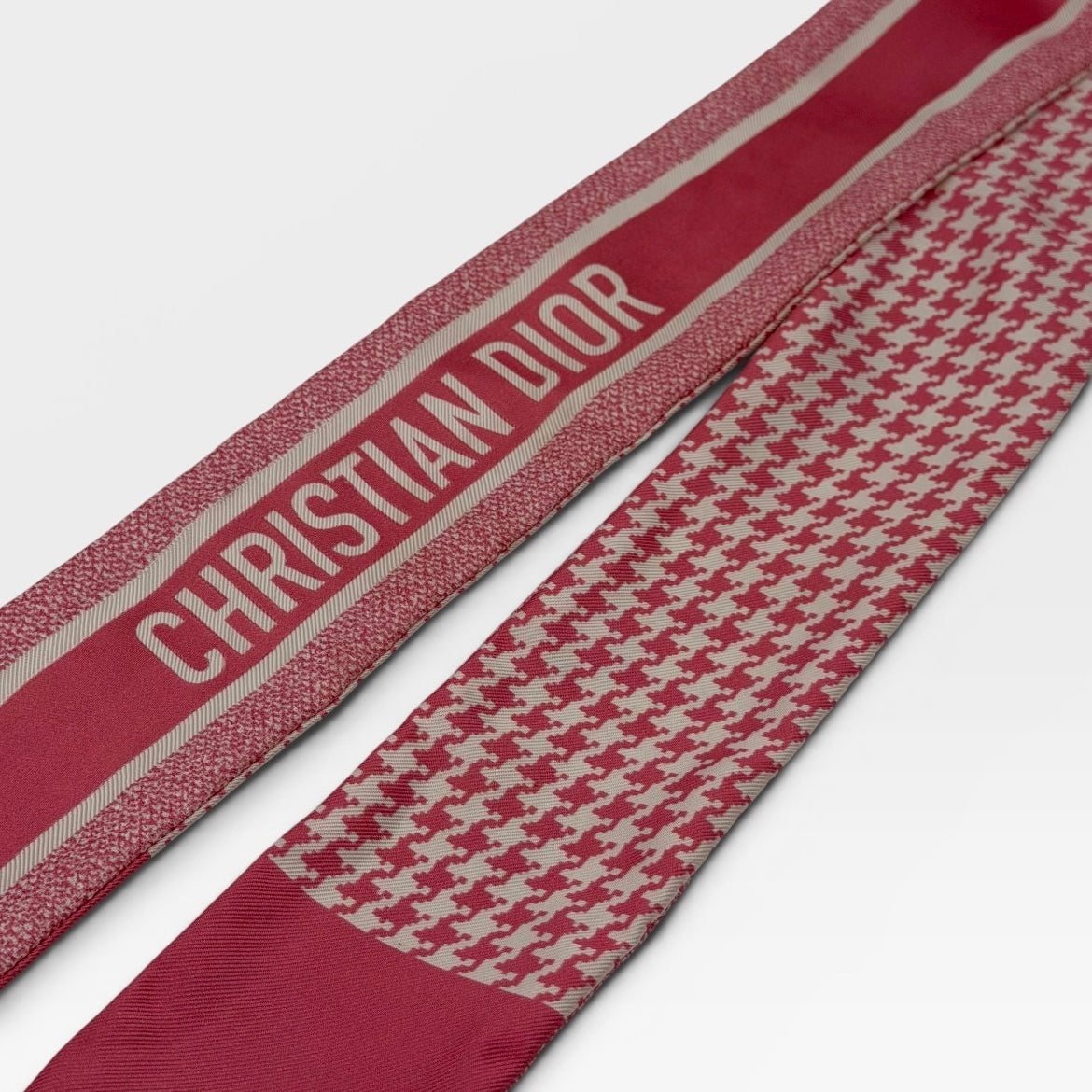 Christian Dior Twilly In Pink And White Silk