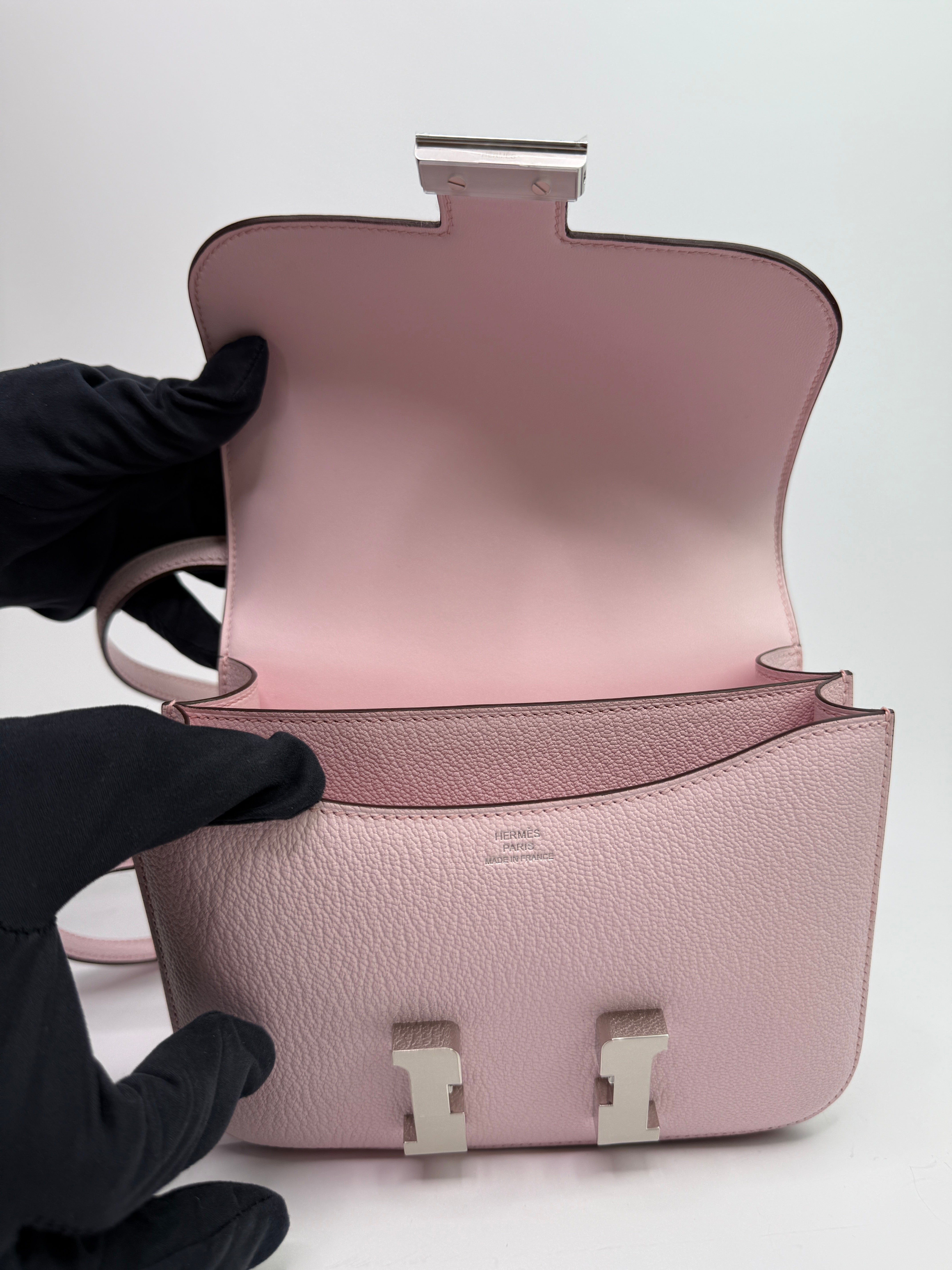 Hermès Constance 18 In Rose Chèvre Leather With Palladium Hardware
