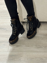 Louis Vuitton Laureate Desert Boots (Size 38 /UK 5)
