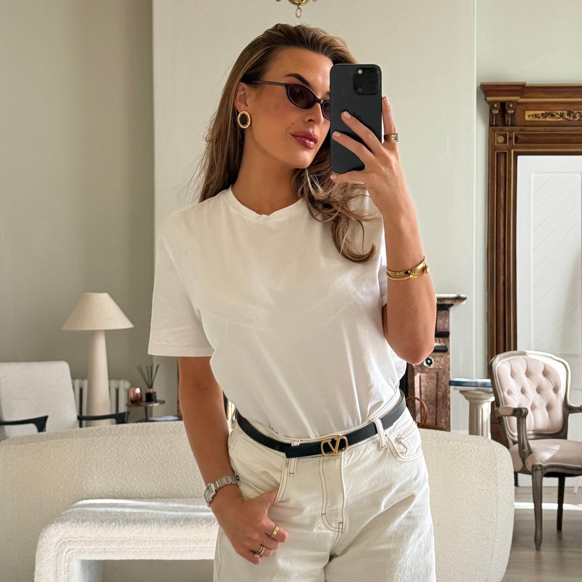 Valentino Reversible VLOGO Signature Belt Black Leather and Smoky Brown Authentic and preloved In excellent condition. 