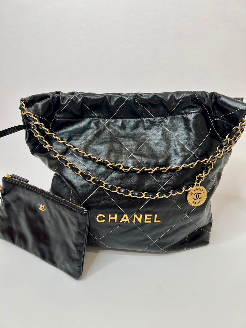 Chanel 22 Hobo Handbag