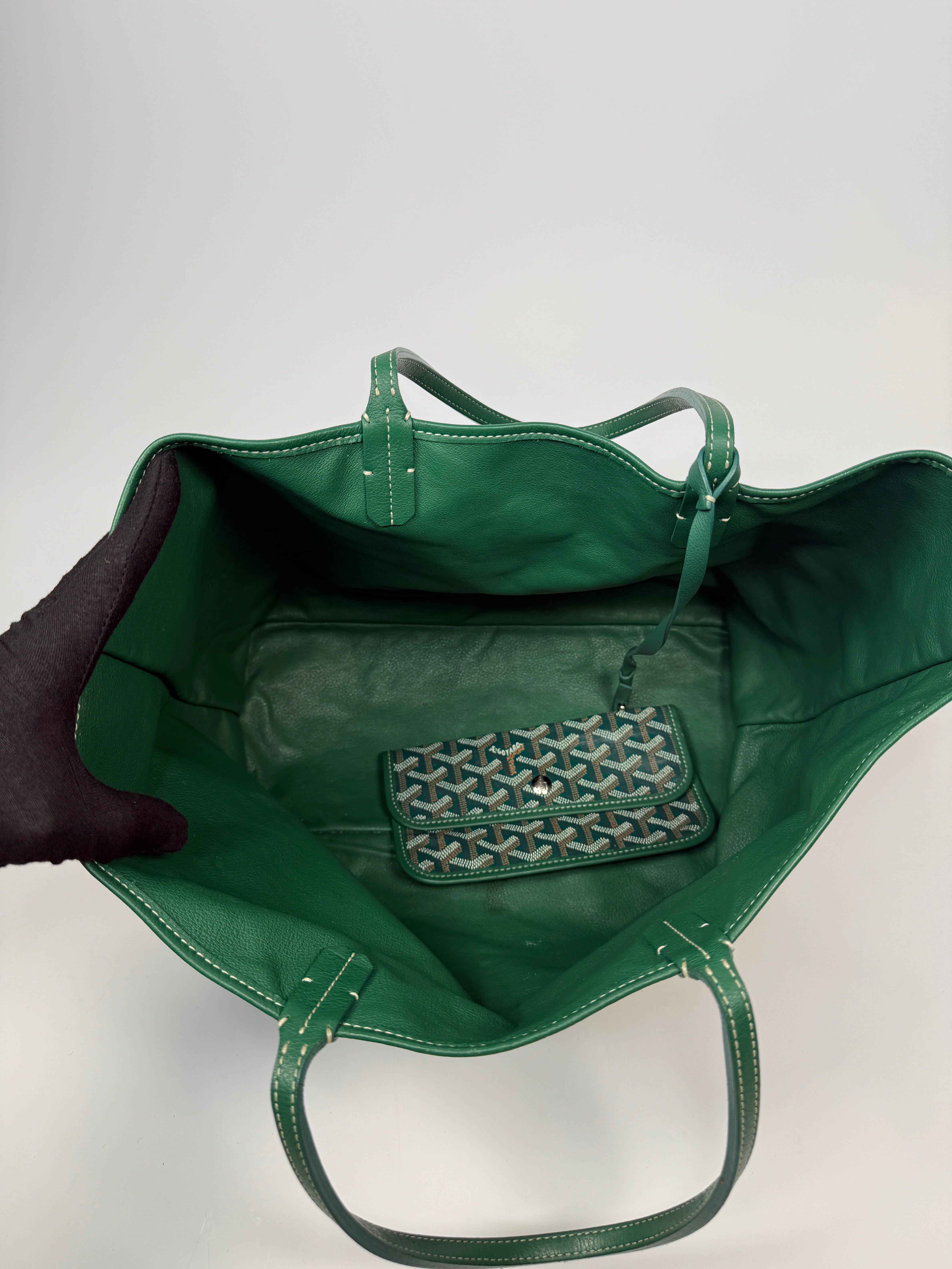 Goyard Anjou GM Tote Bag In Green Goyadine Canvas Authentic and preloved in excellent condition. 