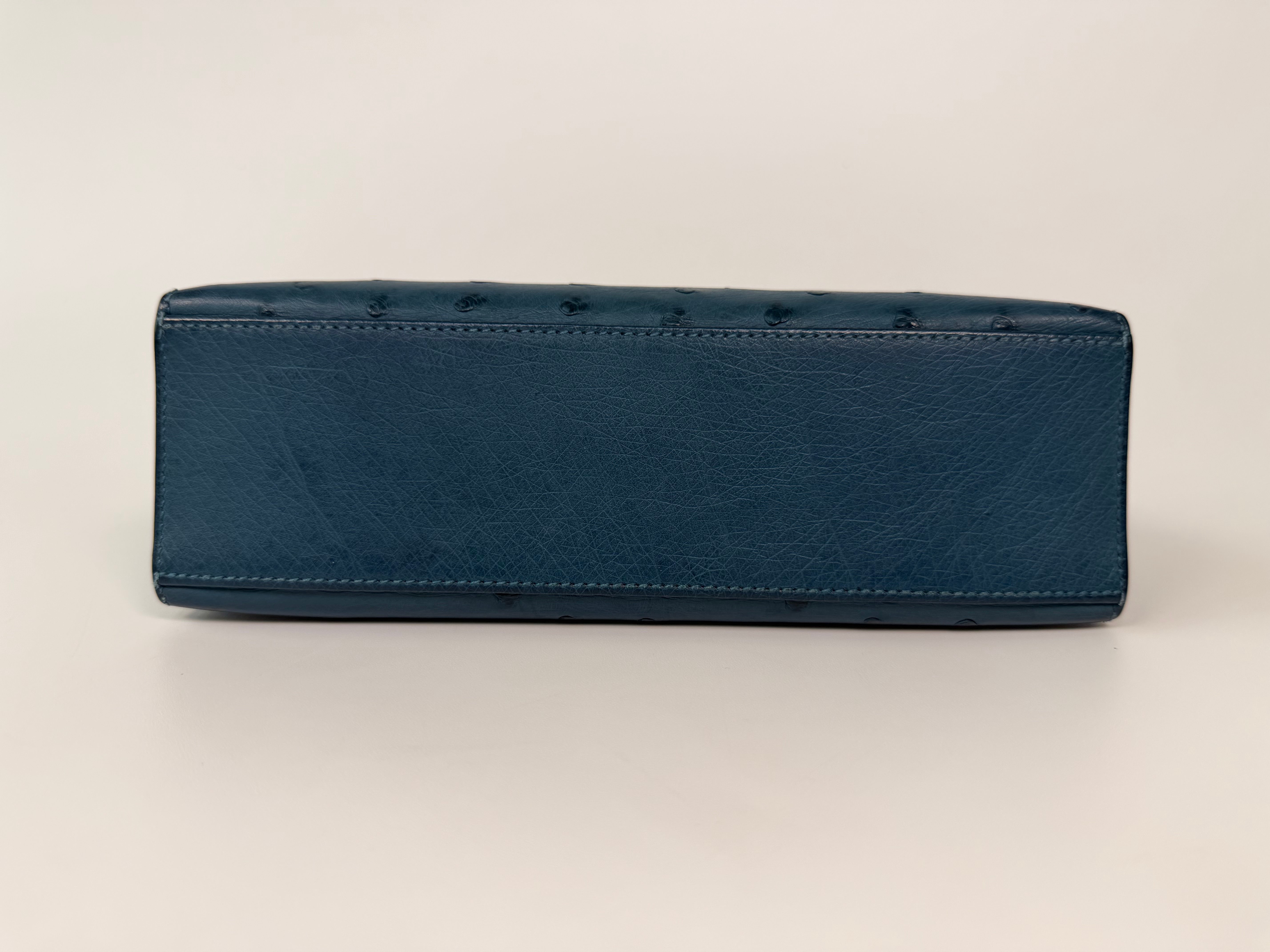 Hermés Kelly Pochette In Colvert Ostrich With Gold Hardware