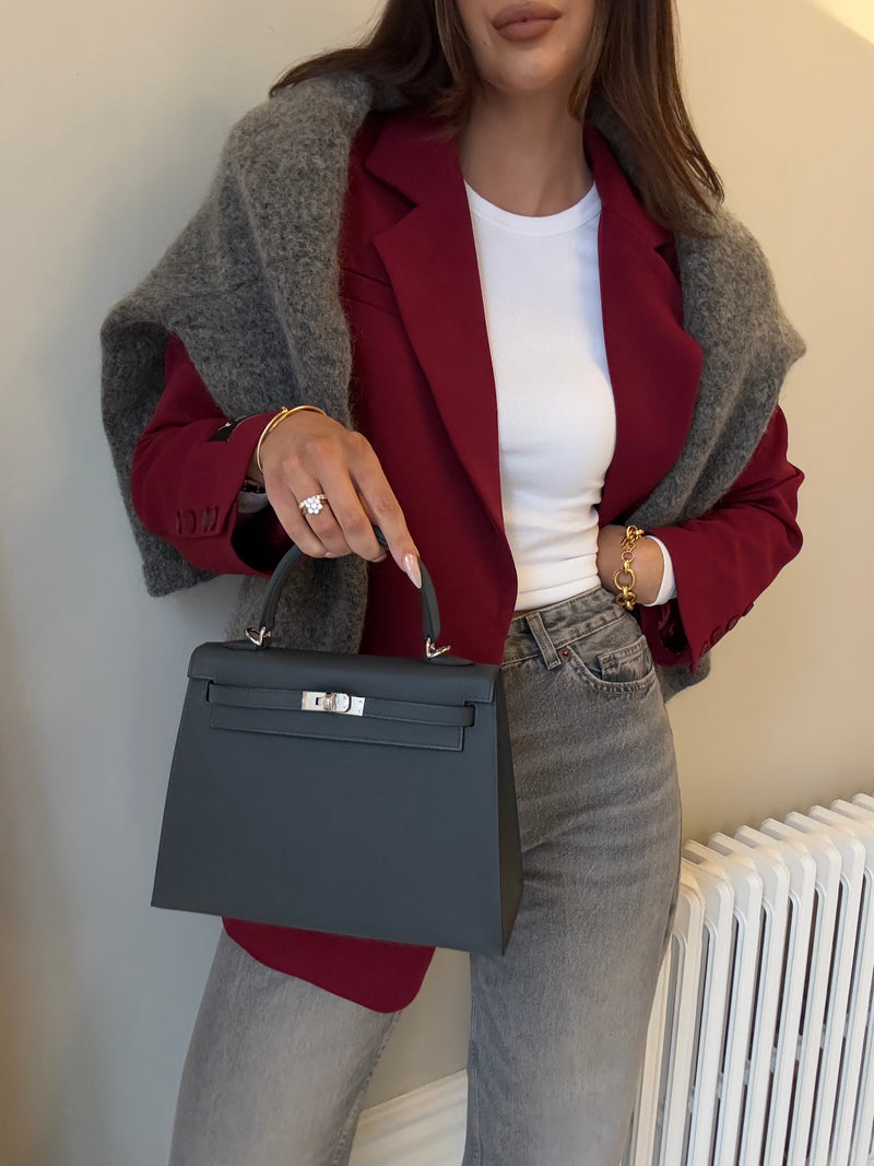Hermès Kelly Sellier 25 In Gris Misty Epsom Leather With PHW