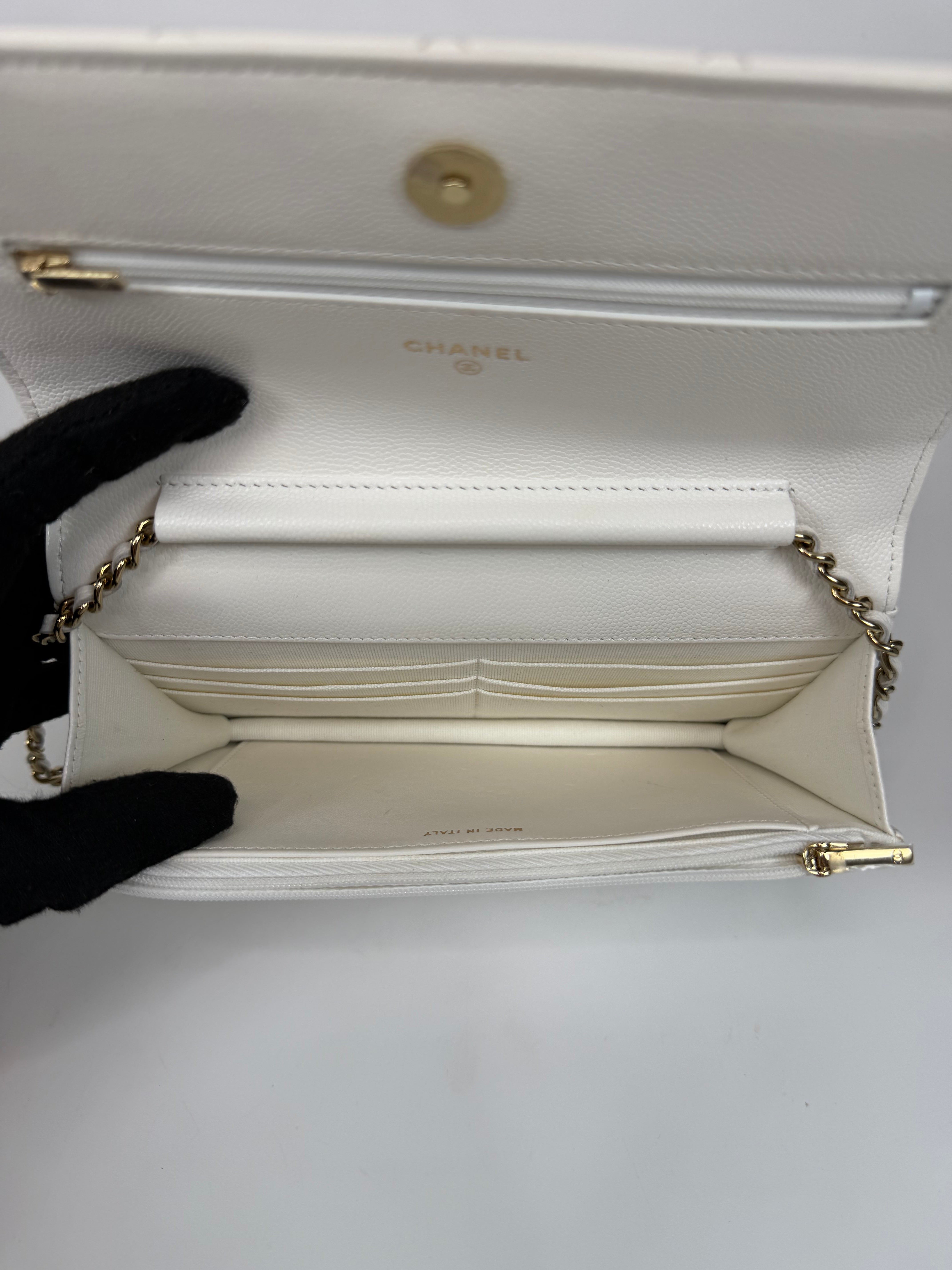 Chanel Wallet On Chain In White Caviar Leather With Pale Gold Hardware