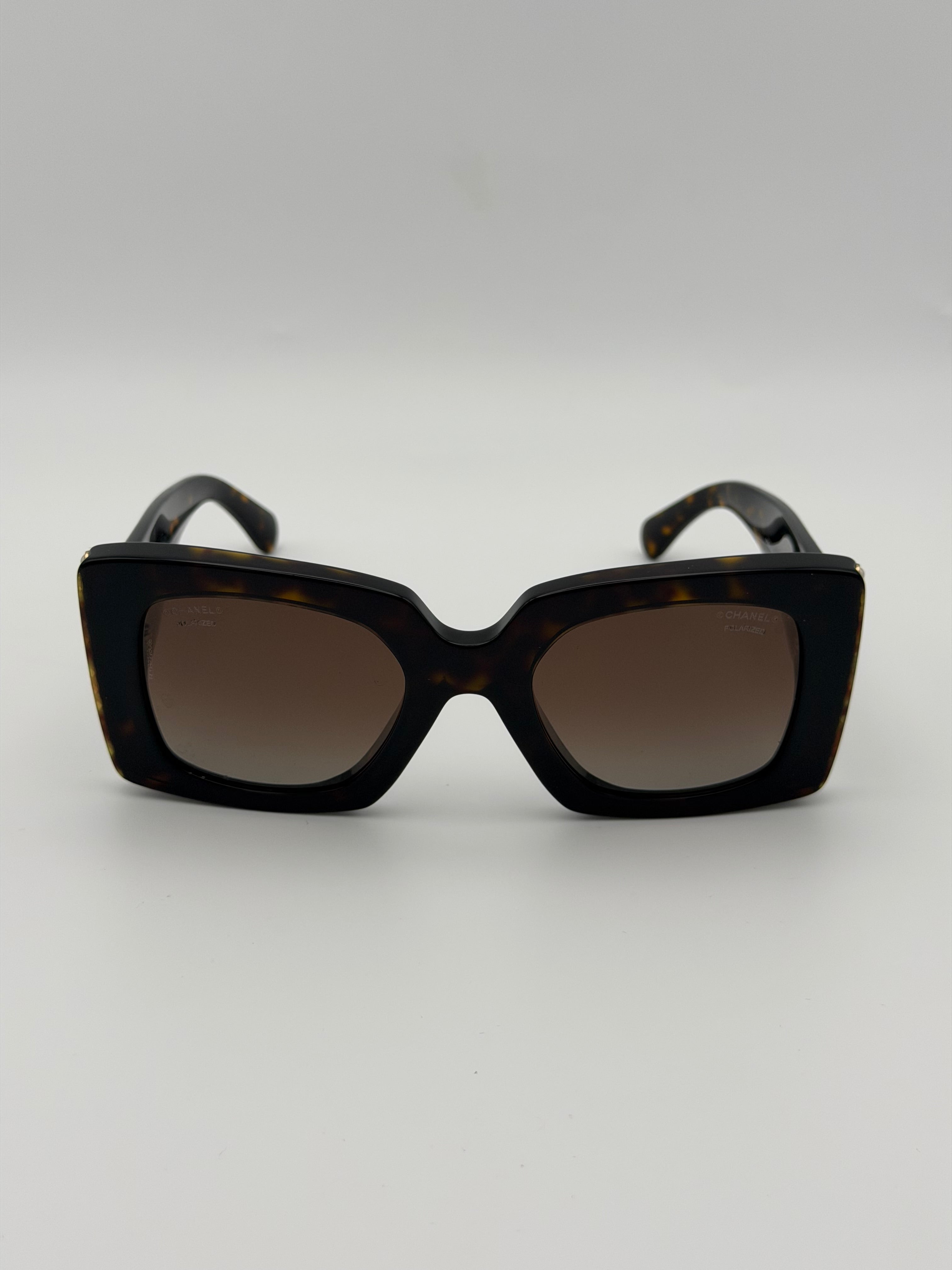 Chanel Sunglasses Tortoiseshell
Authentic Pre Loved Verified by Luxe Cheshire Trusted Designer resale