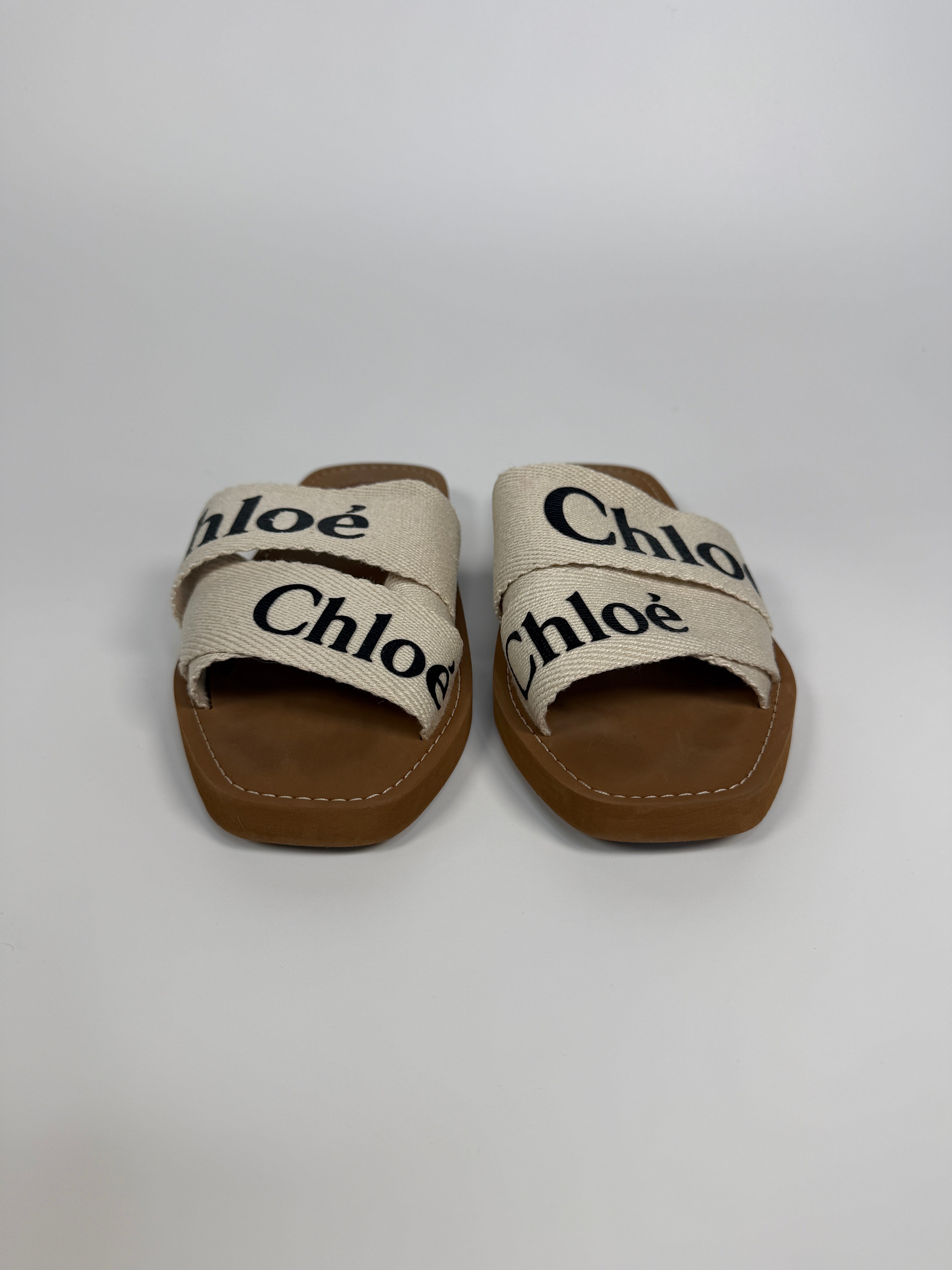 Authentic and preloved Chloe Woody Flat Mule  (Size 37/UK4) Very Good Condition. 100% Authenticity Guarantee 