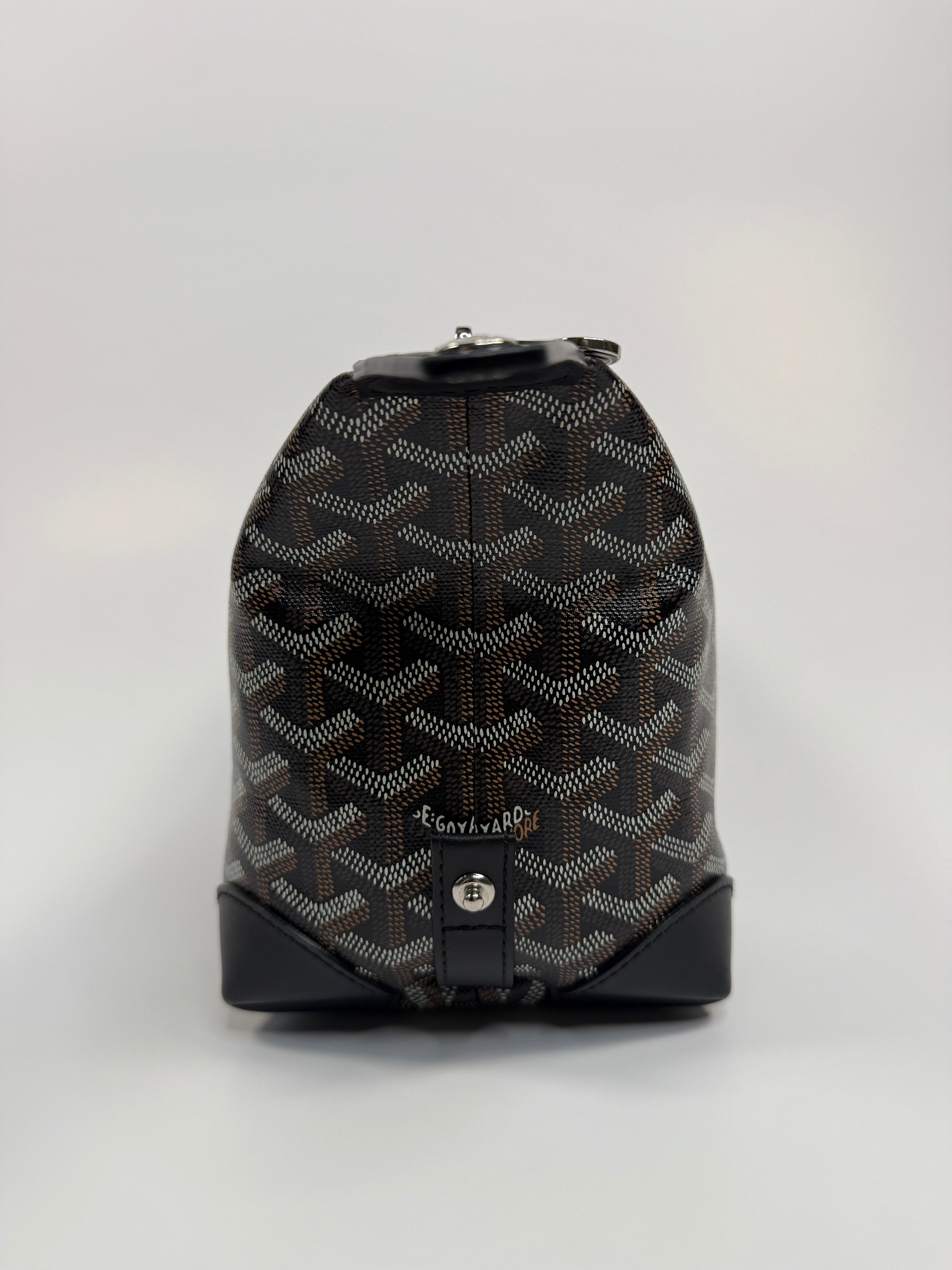 Goyard Toiletry Bowling 26 In Black and Tan Authentic Excellent Condition.