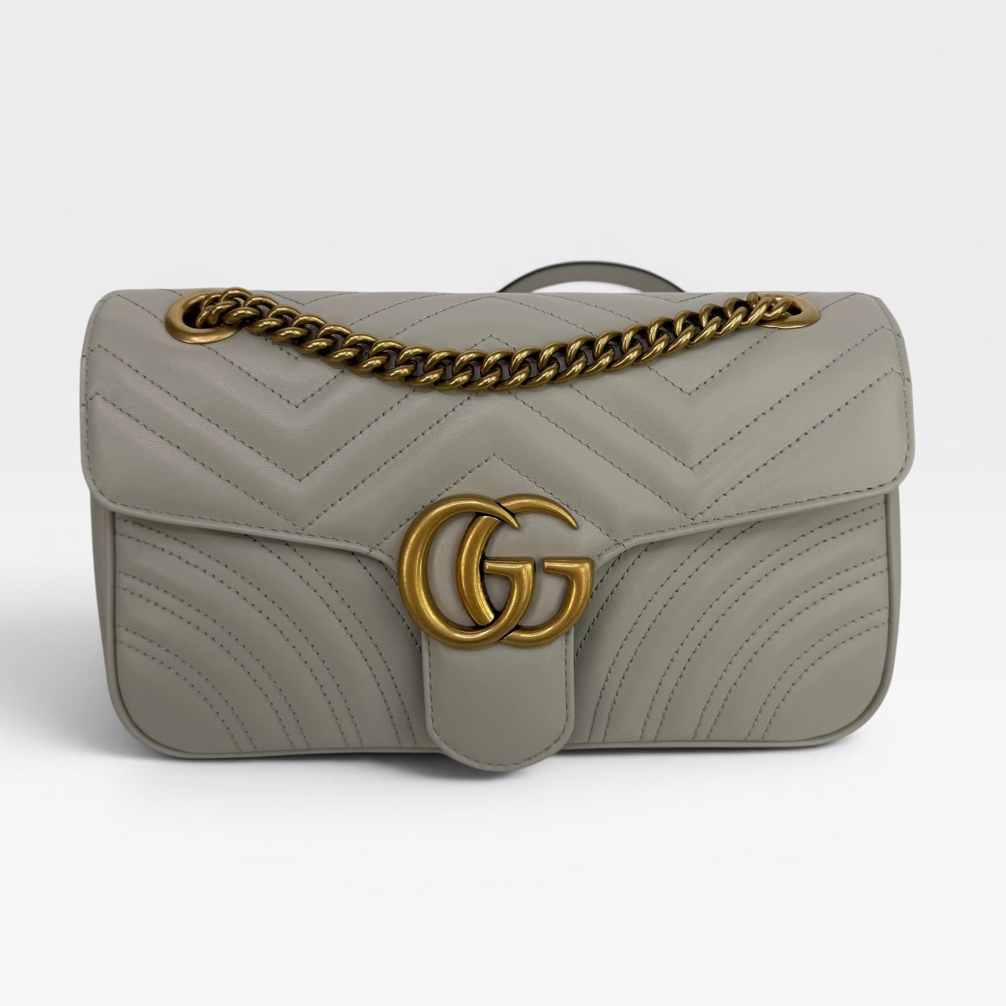 Gucci GG Medium Marmont Matelasse Shoulder Bag