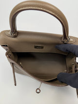 Hermès Kelly 25 In Etoupe Togo Leather With PHW