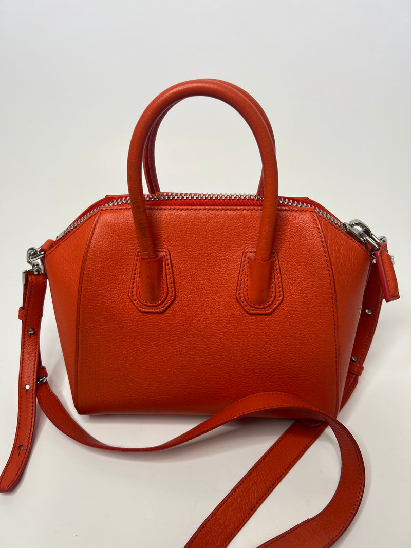 Givenchy Antigona Small In Orange Leather