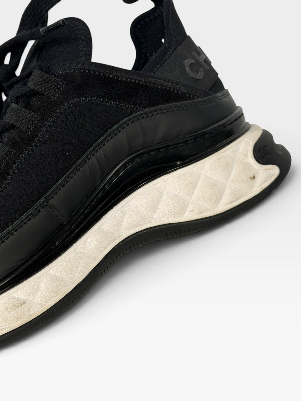 Chanel Black Sneakers (Size 39/UK6) 100% authentic and preloved in excellent condition