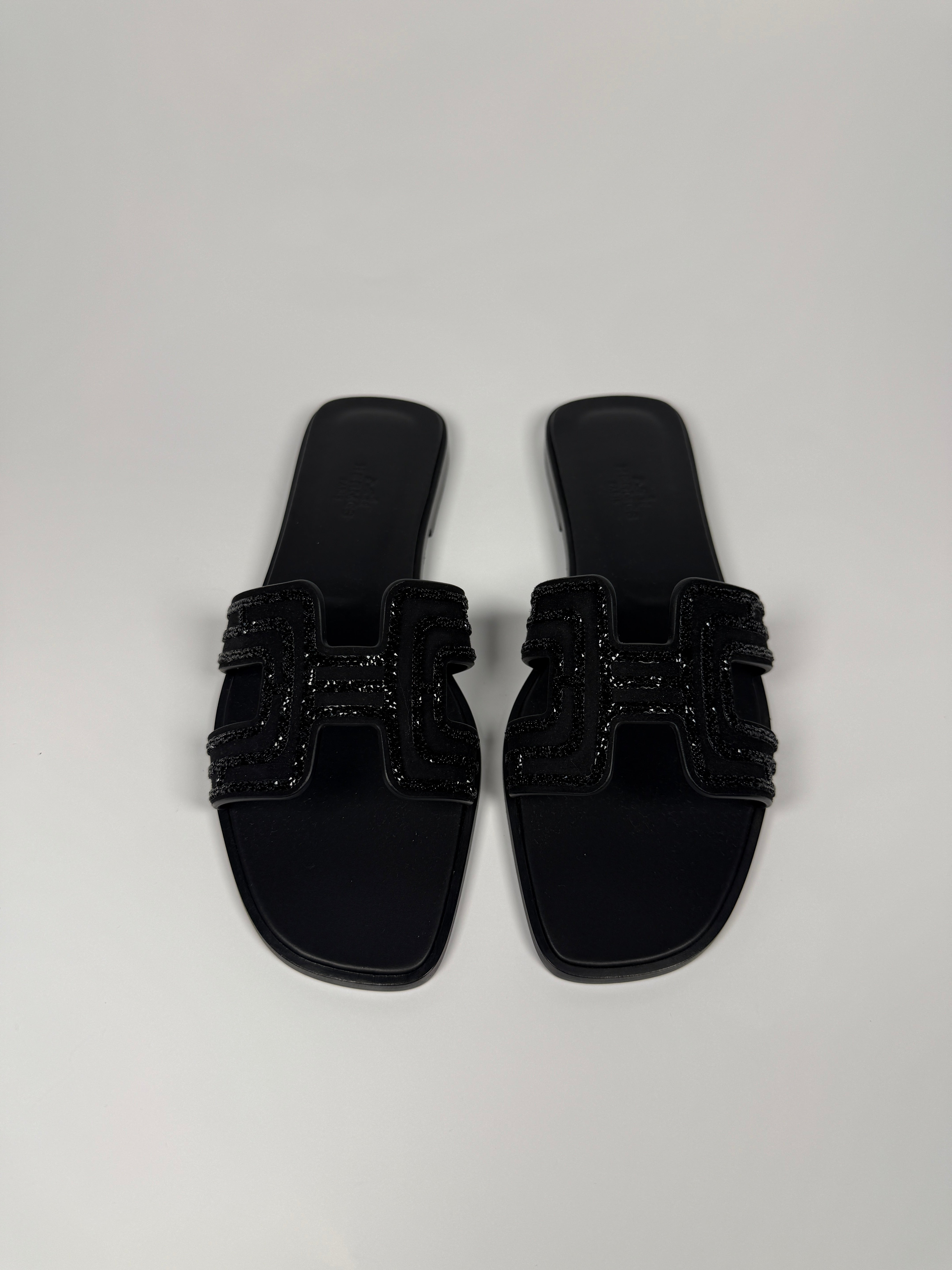 Hermès Oran Black Rhinestone Sandals (Size 38.5/UK5.5) Authentic and preloved. Excellent condition.