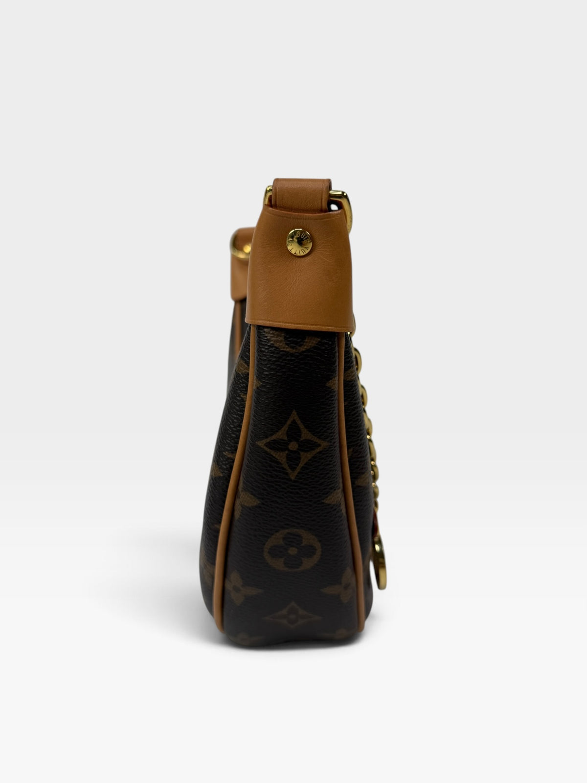 Louis Vuitton Loop Bag In Brown Monogram With Gold Hardware. 100% authentic and preloved in excellent condition