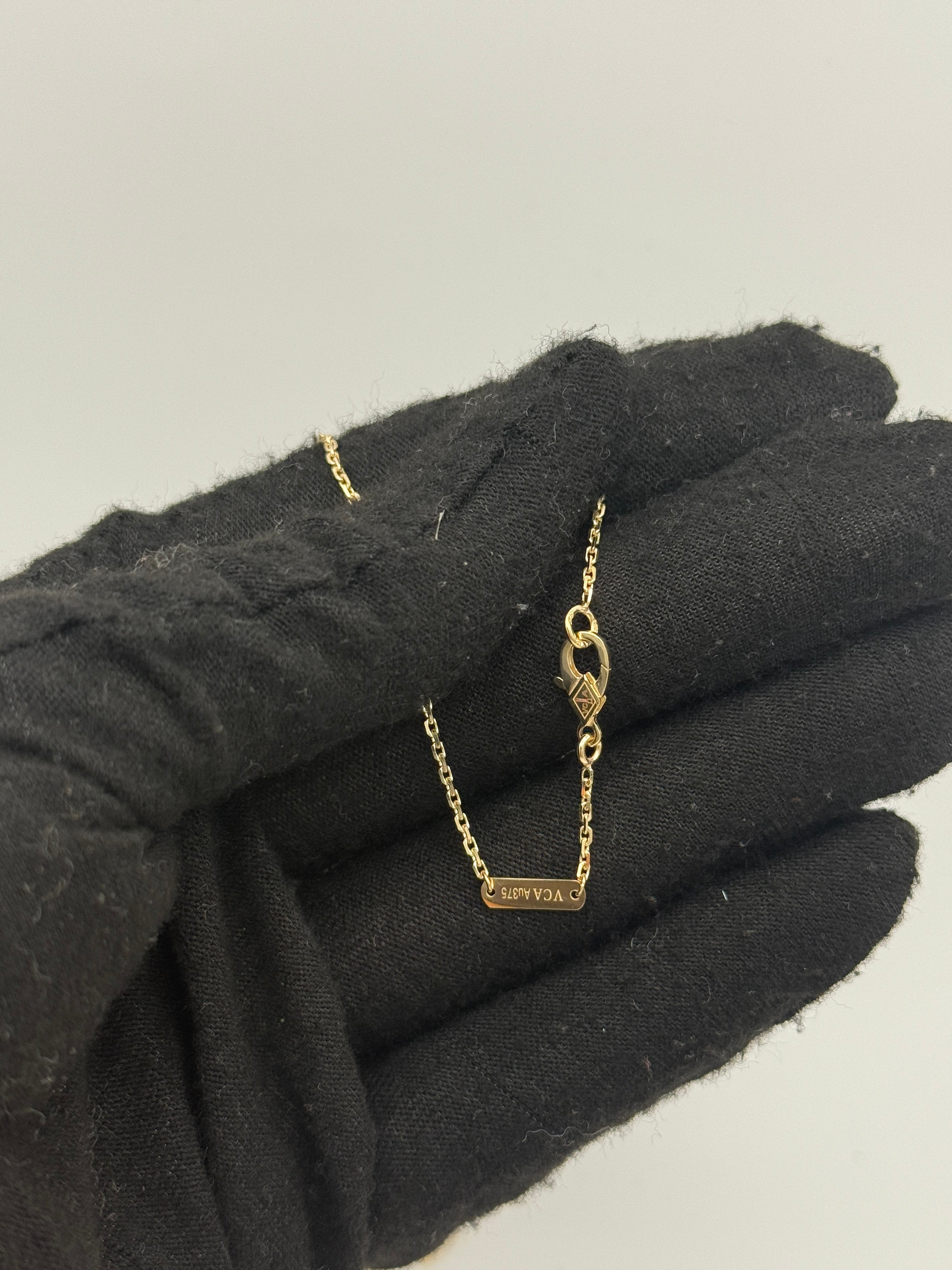 Van Cleef & Arpels Vintage Alhambra Onyx Pendant