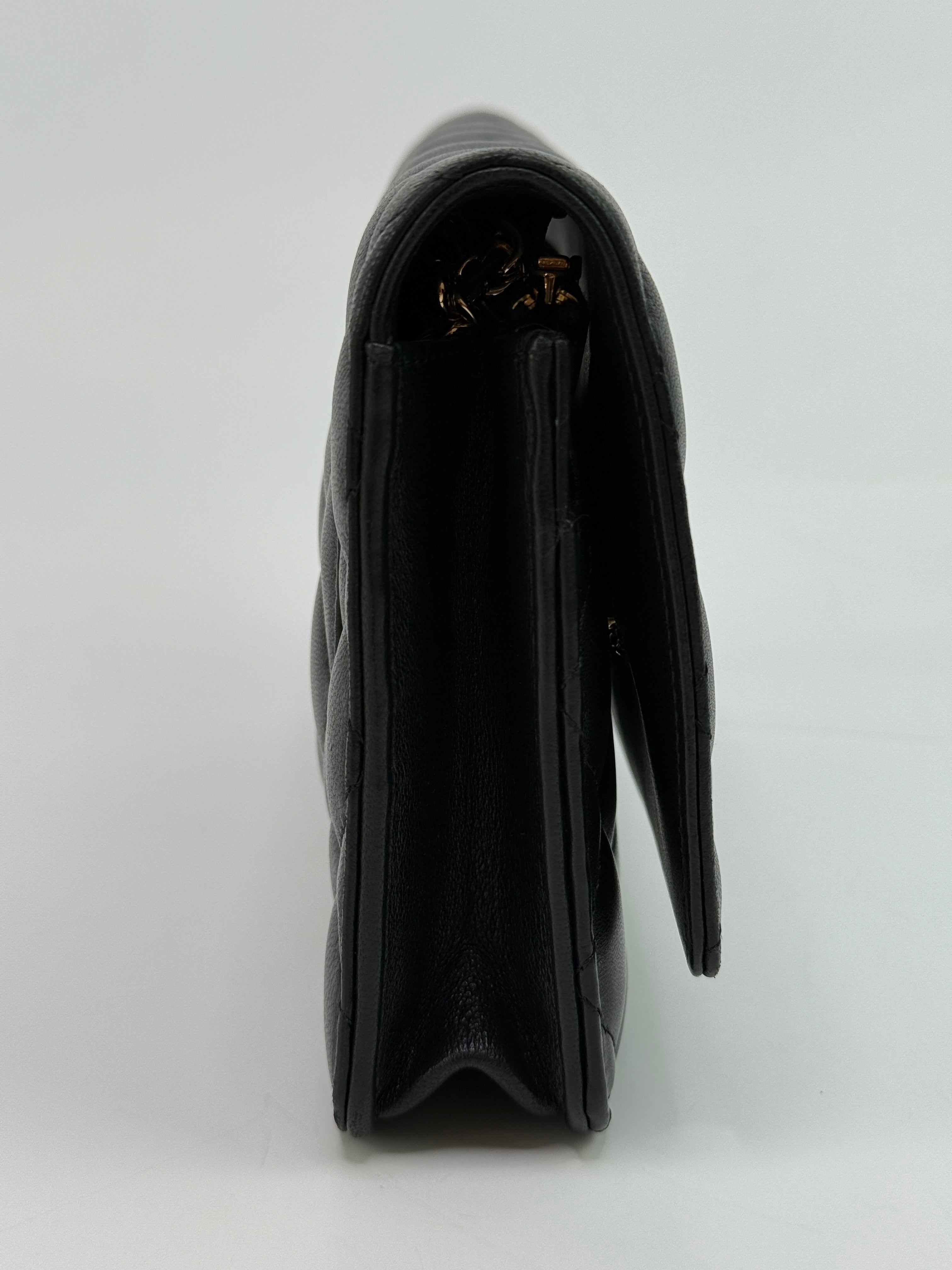 Chanel Wallet On Chain Black Lambskin Leather With Gold Hardware
Pre Loved & Authentic 