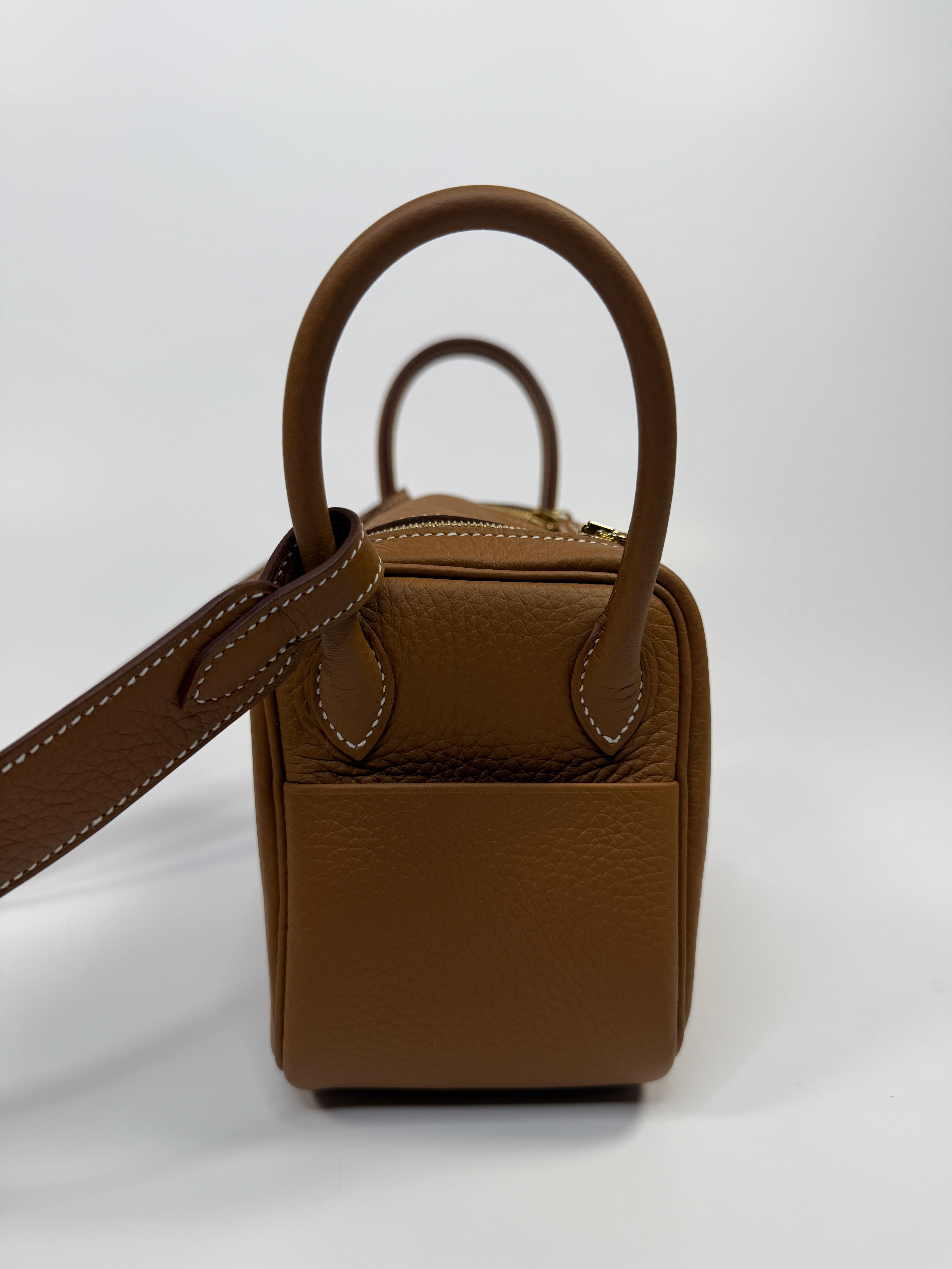 Hermès Mini Lindy In Gold Clemence Leather With Gold Hardware Authentic New & Unused