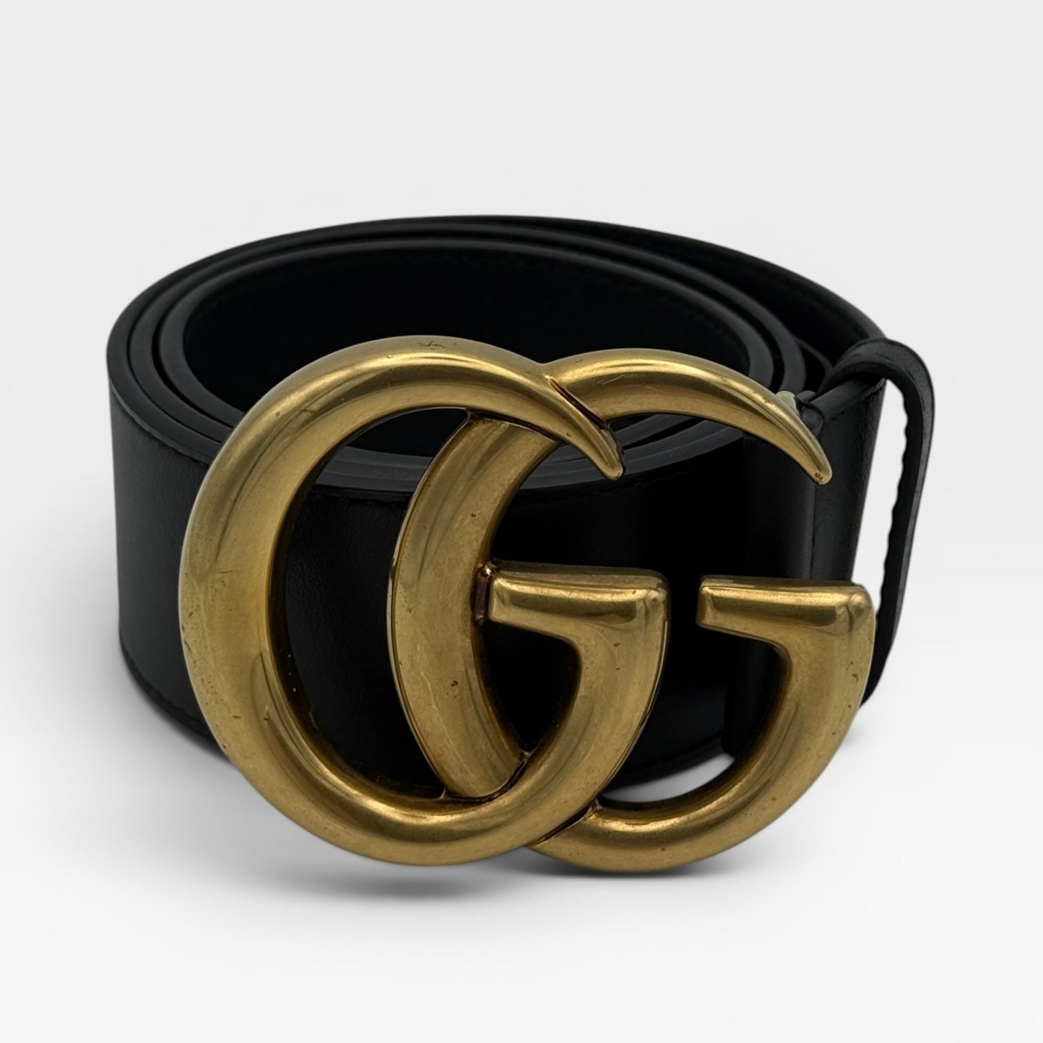 Gucci GG Marmont Belt Black Leather Gold buckle Authentic and preloved 