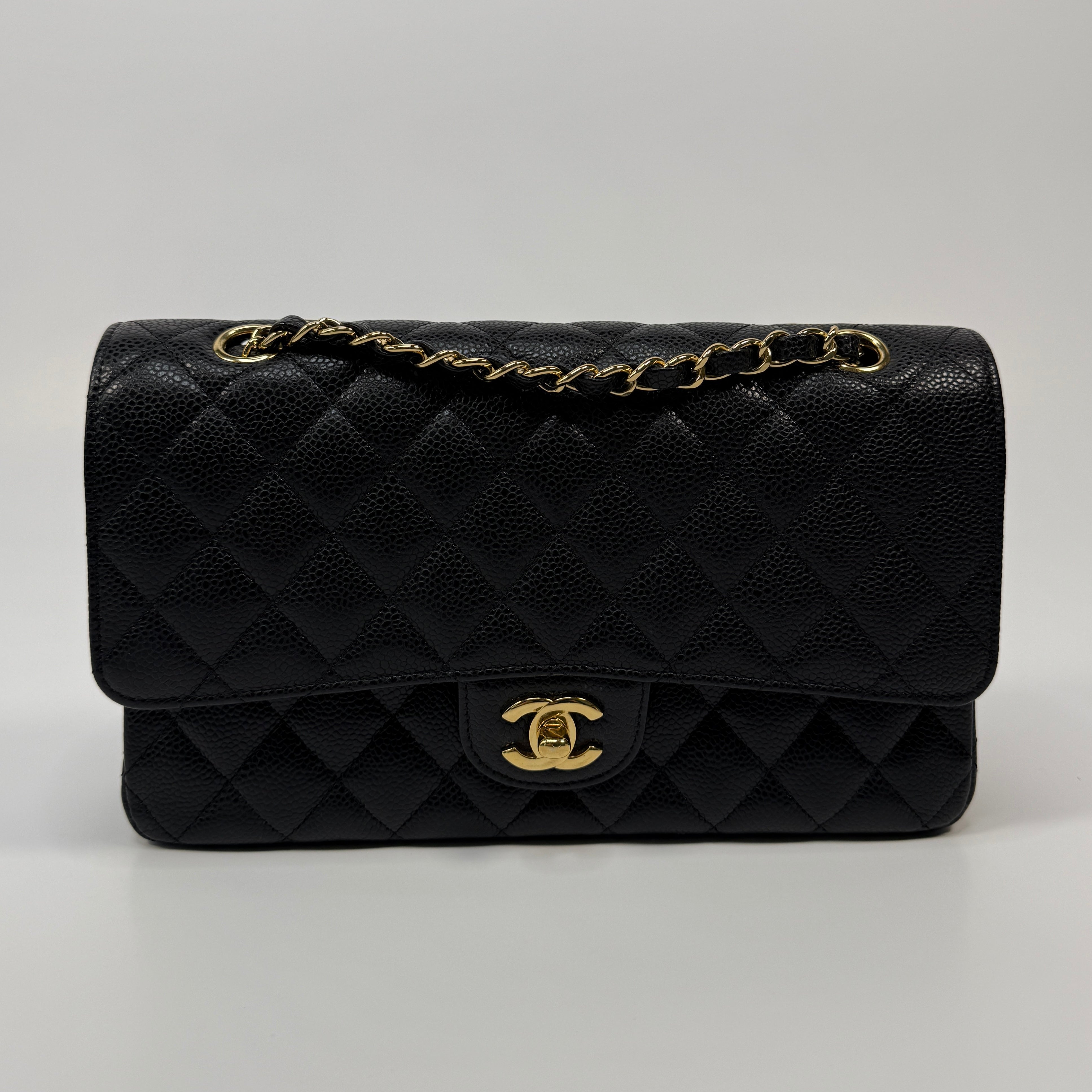 Chanel Medium Classic Double Flap Black Caviar With GHW