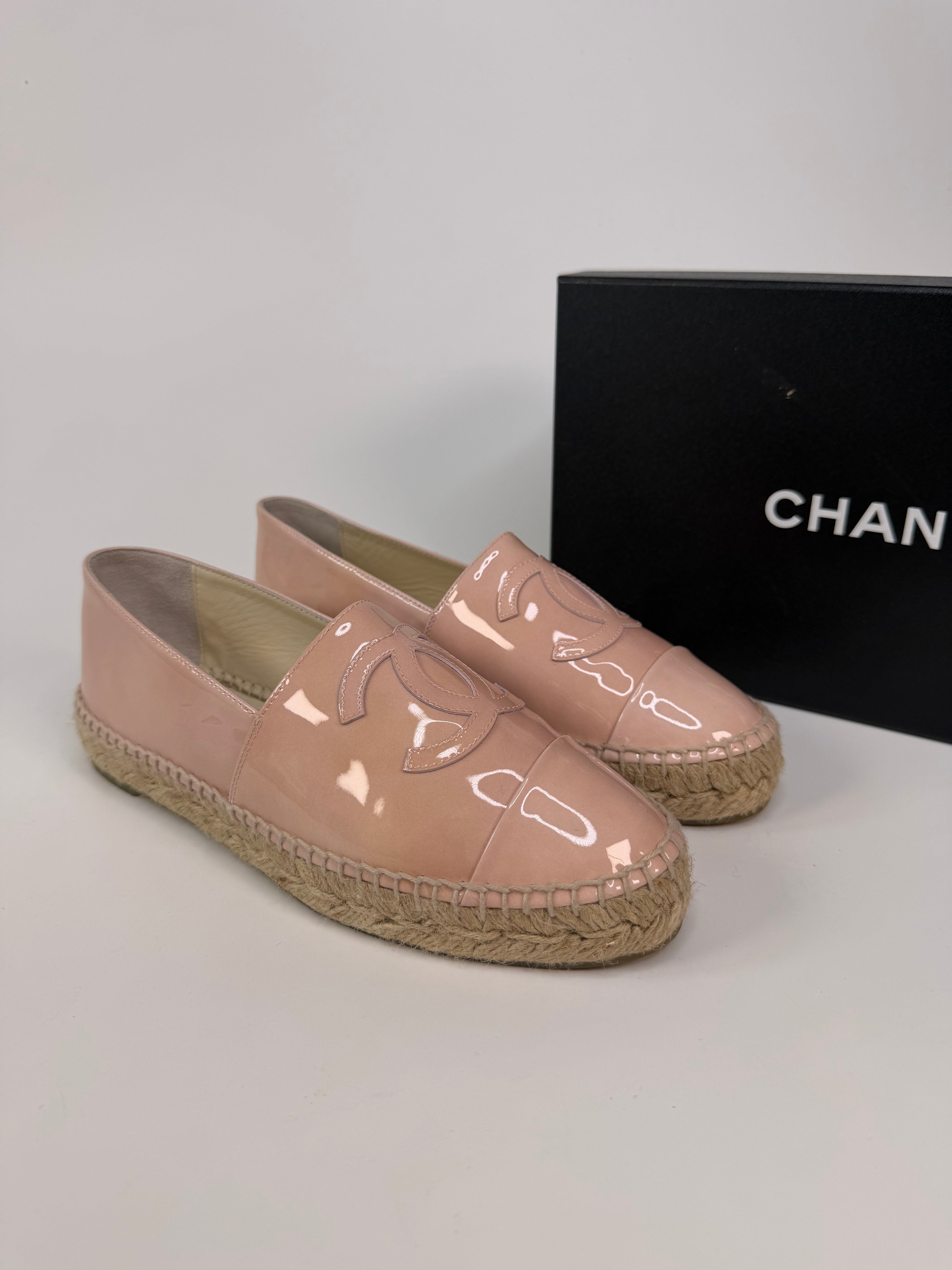 Chanel Espadrilles In Blush Patent Leather (Size 37/ UK4). 100% authentic and preloved in excellent condition